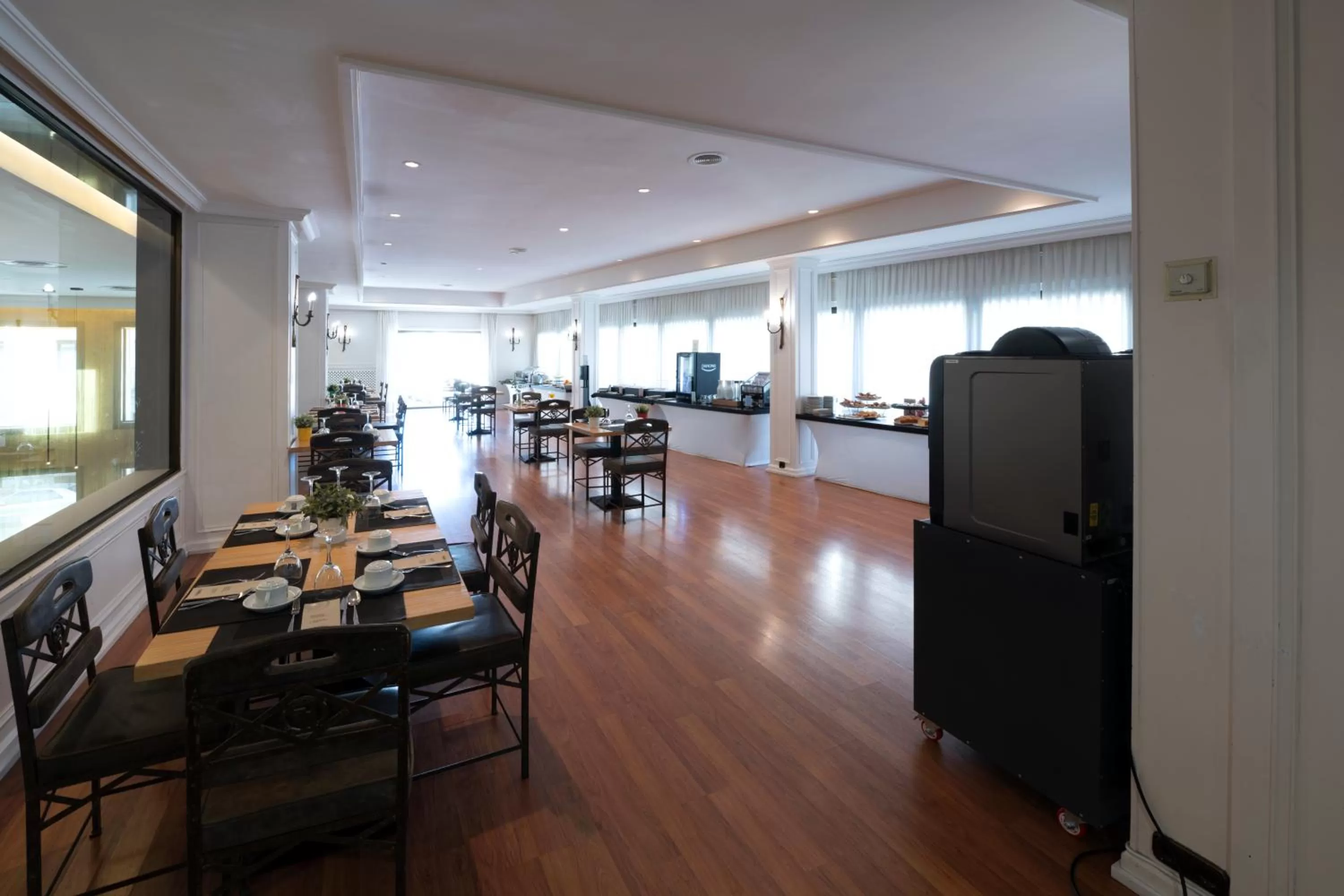 Breakfast in Barceló León Conde Luna