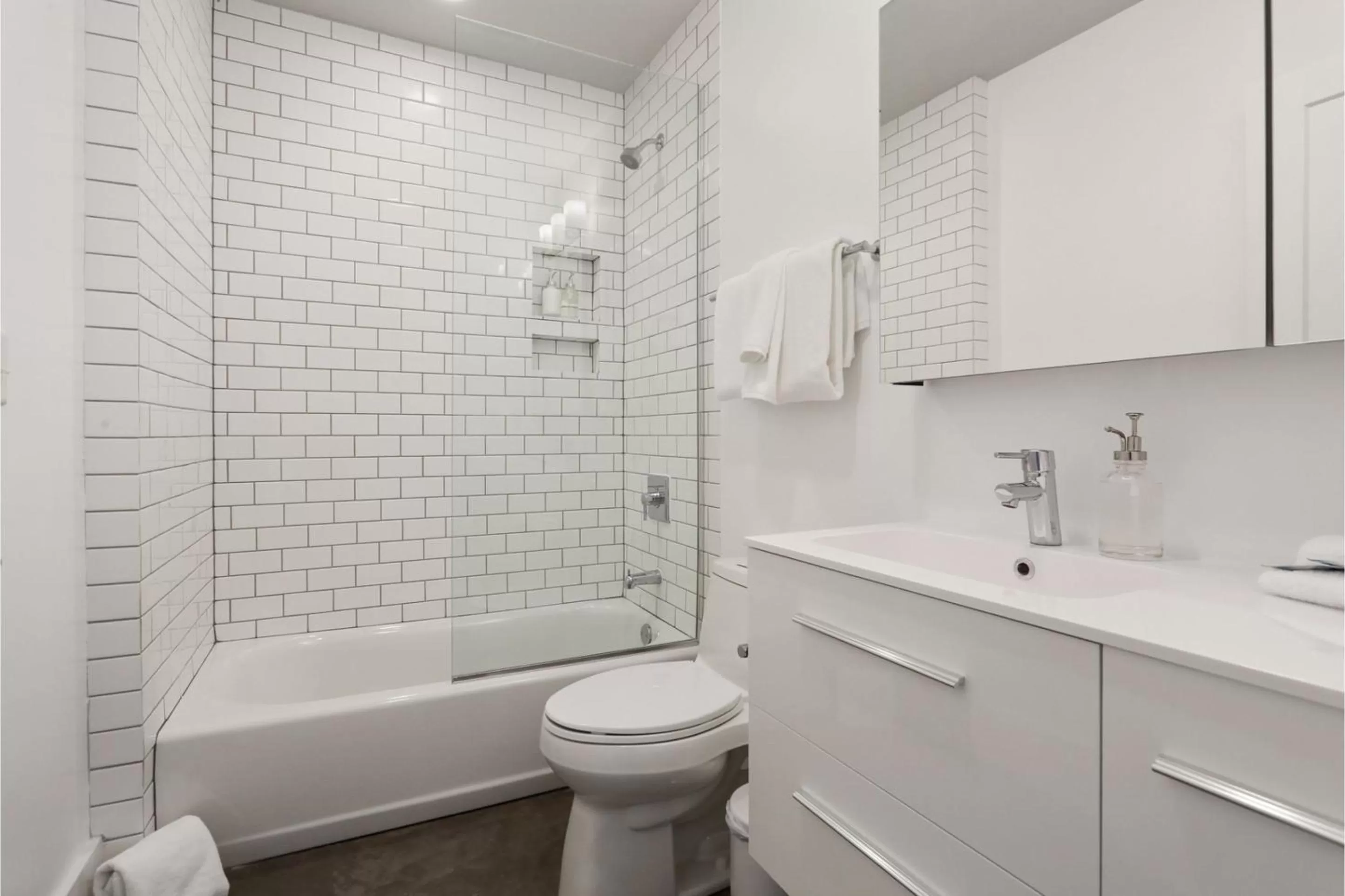 Bathroom in Roami at Motorworks