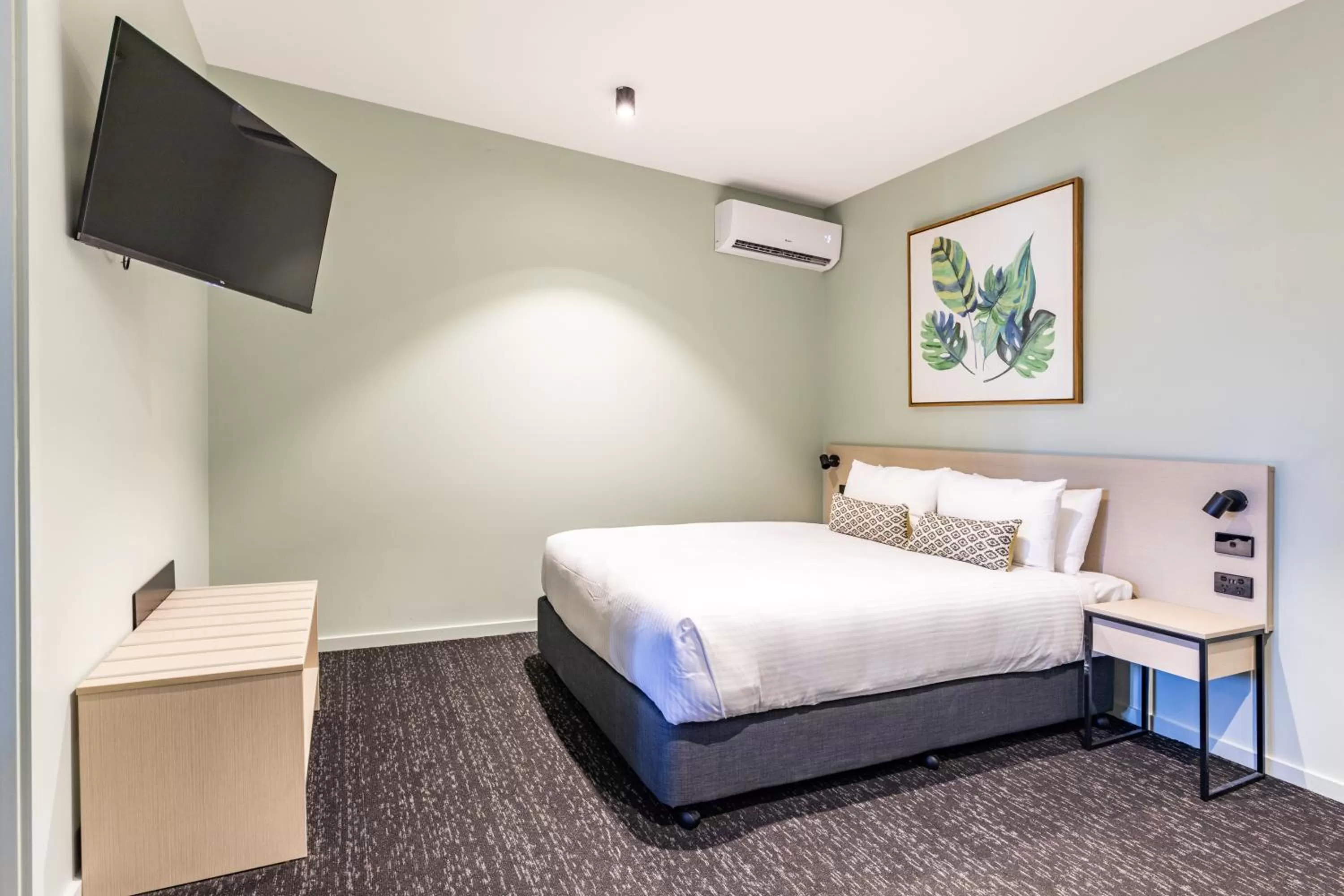 Bed in Nightcap at Commercial Hotel