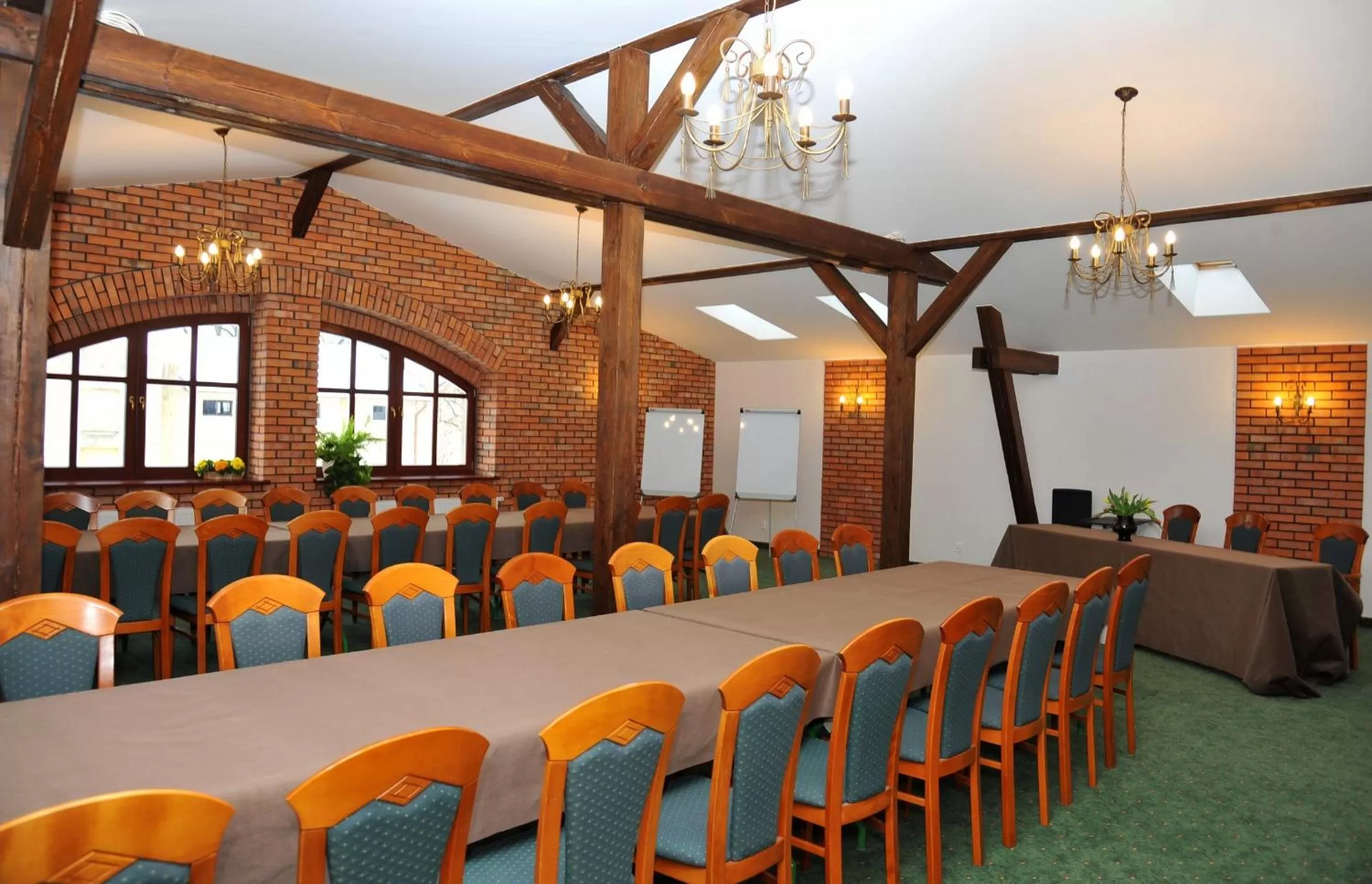 Restaurant/places to eat in Hotel Sandro Silver & Spichlerz Antoniny