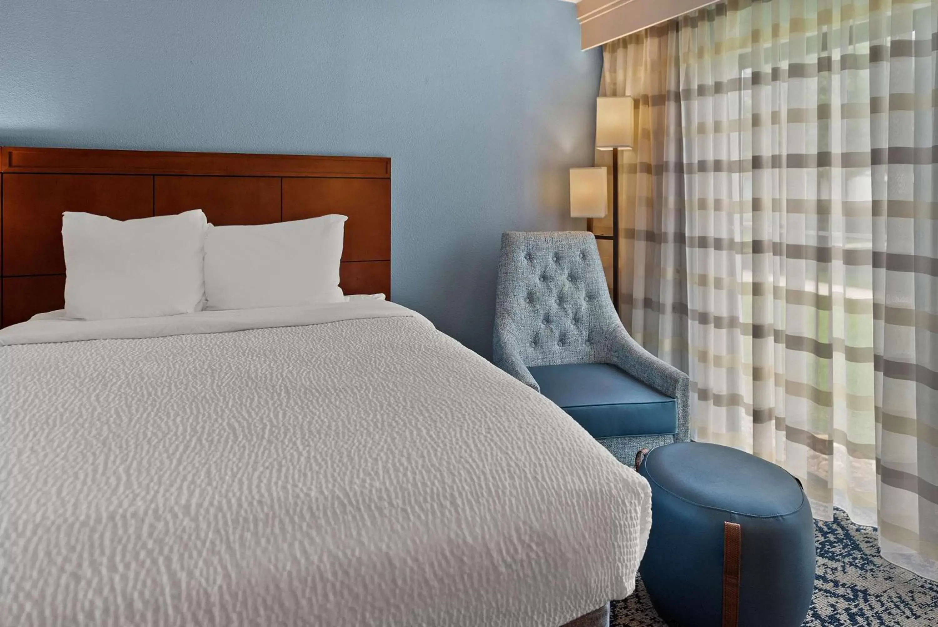 Queen Room with Two Queen Beds and Roll-In Shower - Disability Access/Non-Smoking in Best Western Spartanburg Northwest Queen Room with Two Queen Beds and Roll-In Shower - Disability Access/Non-Smoking in Best Western Spartanburg Northwest