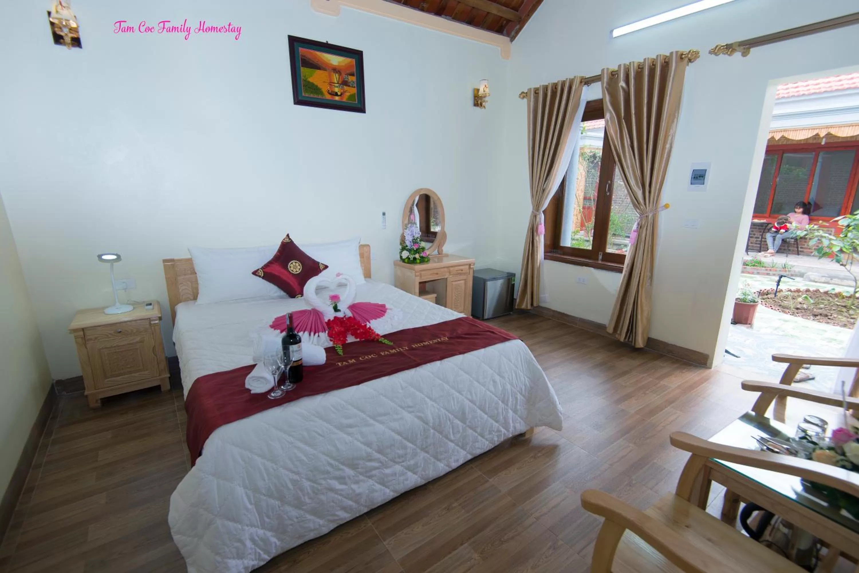 Twin Room with Balcony in Tam Coc Family Homestay