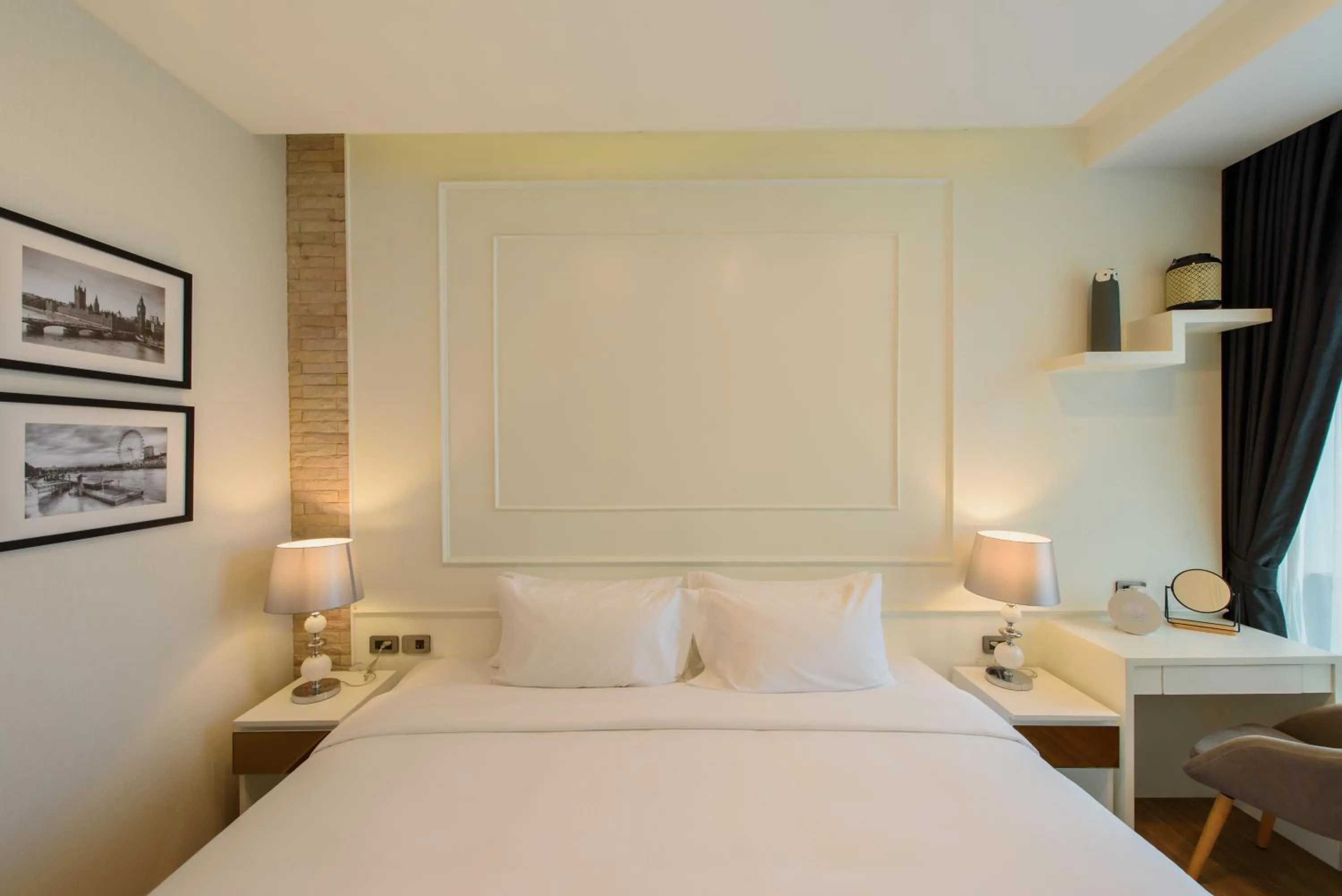 Bed in Parc Borough City Resort