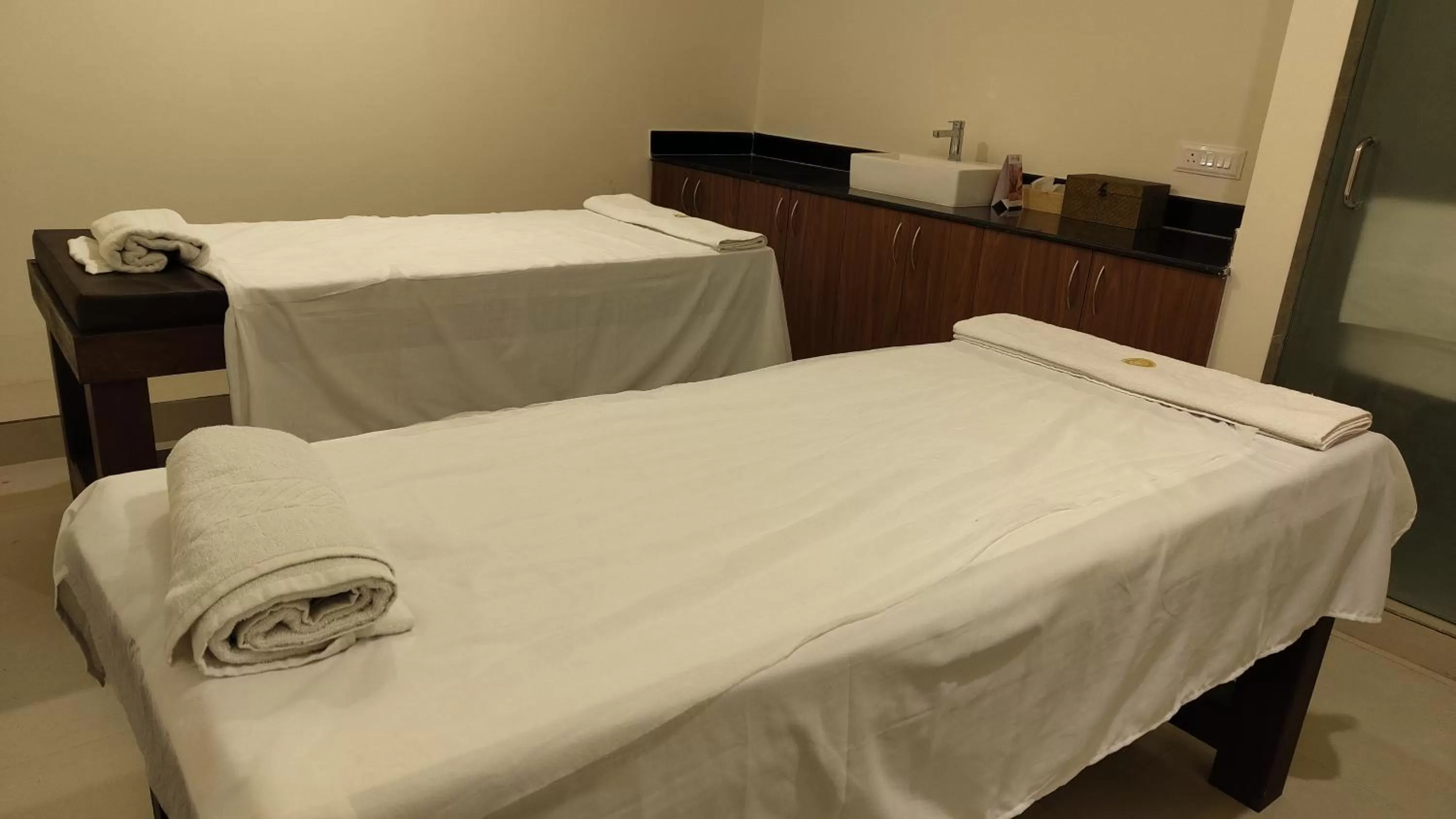 Spa and wellness centre/facilities, Spa/Wellness in Manjeera Sarovar Premiere