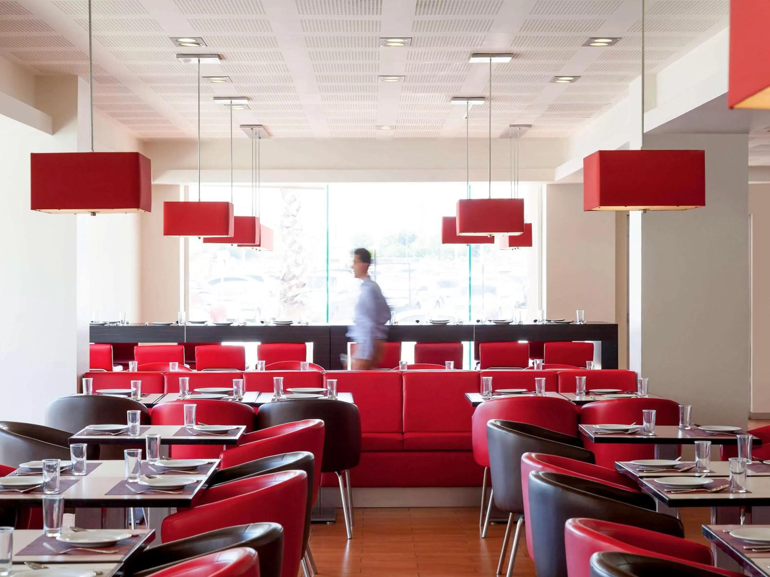 Restaurant/places to eat in Ibis Hermosillo