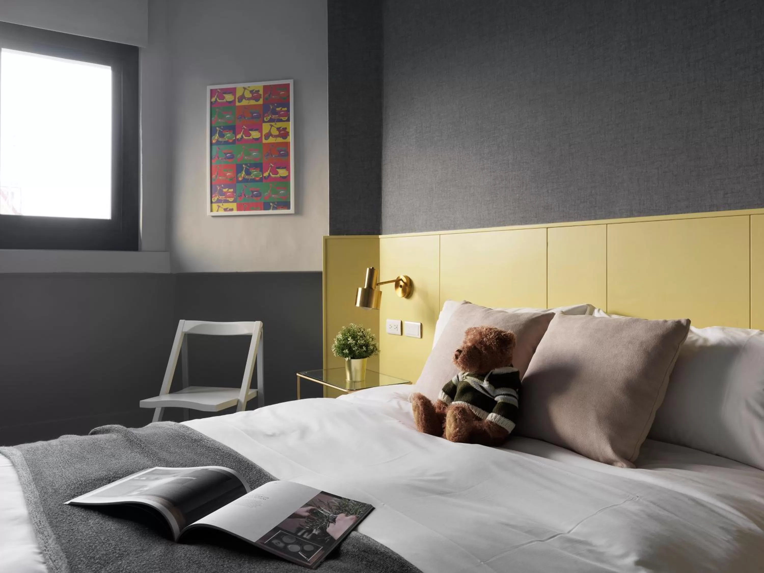 bunk bed, Bed in Mr.Mantter