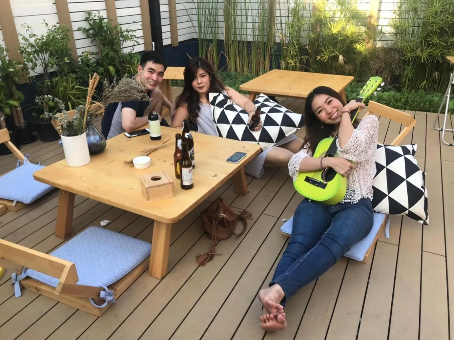 Garden in Kinnon Deluxe Hostel Coworking Cafe