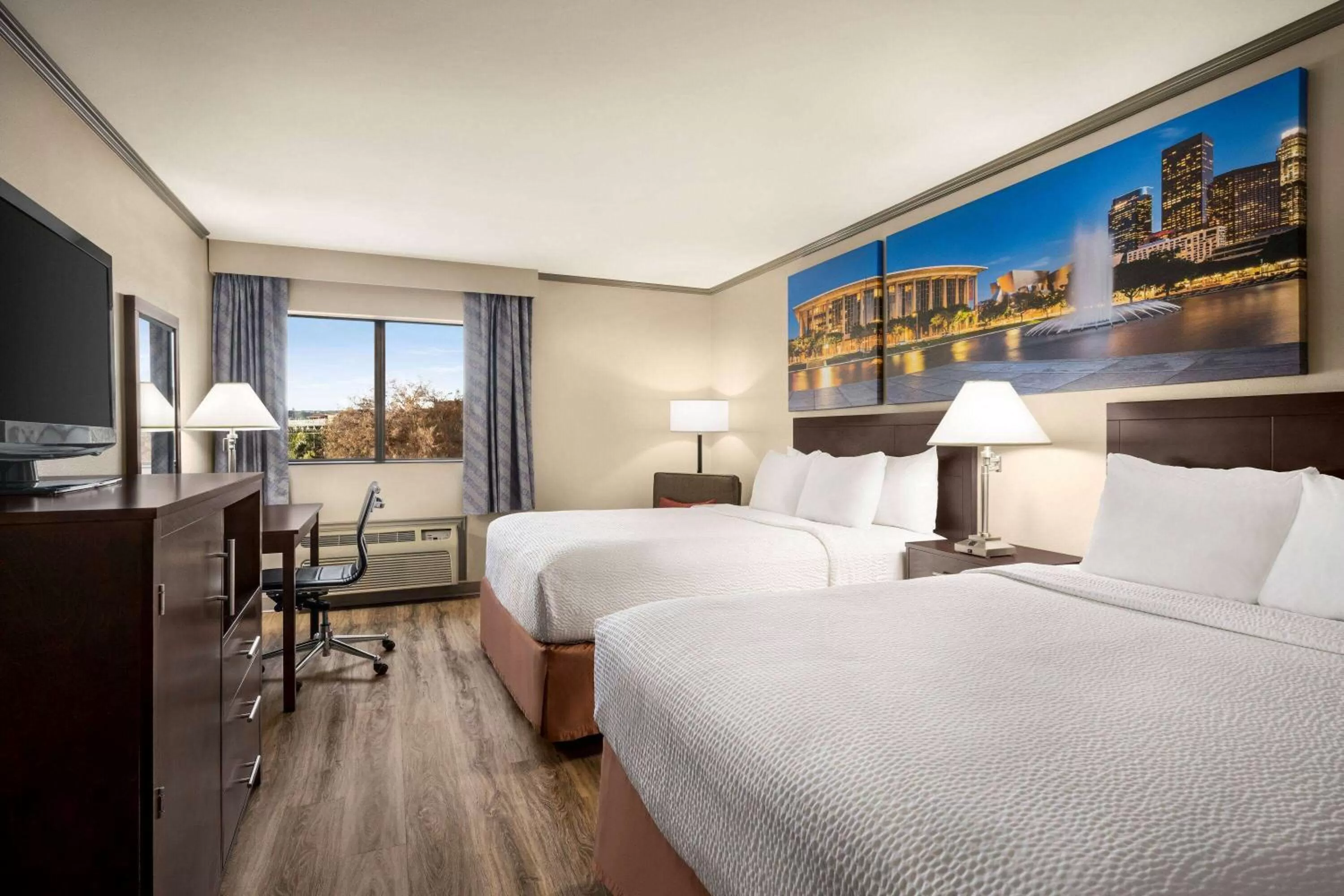 Photo of the whole room, Bed in Baymont by Wyndham Monterey Park