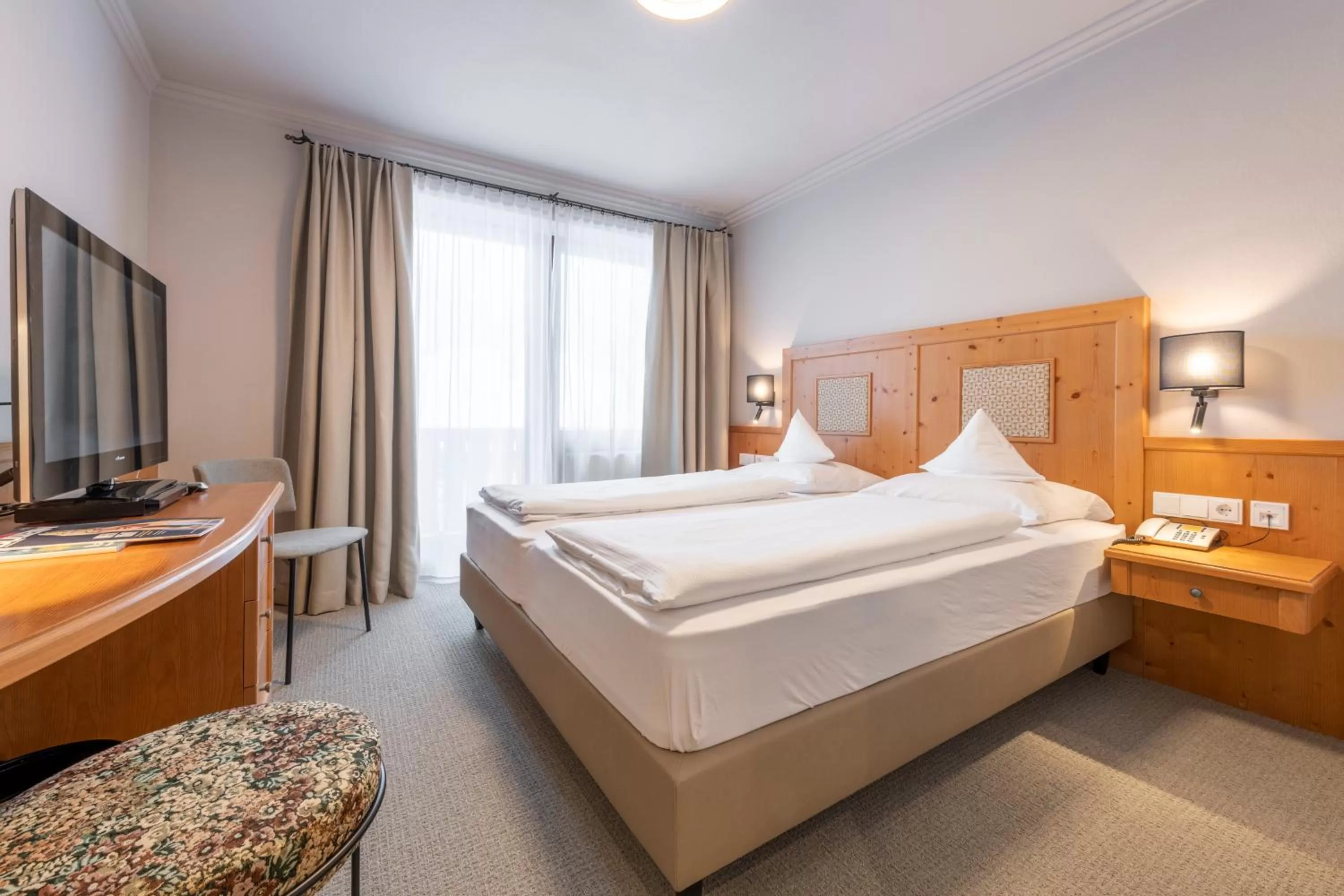 Bedroom, Bed in Hotel Jakob