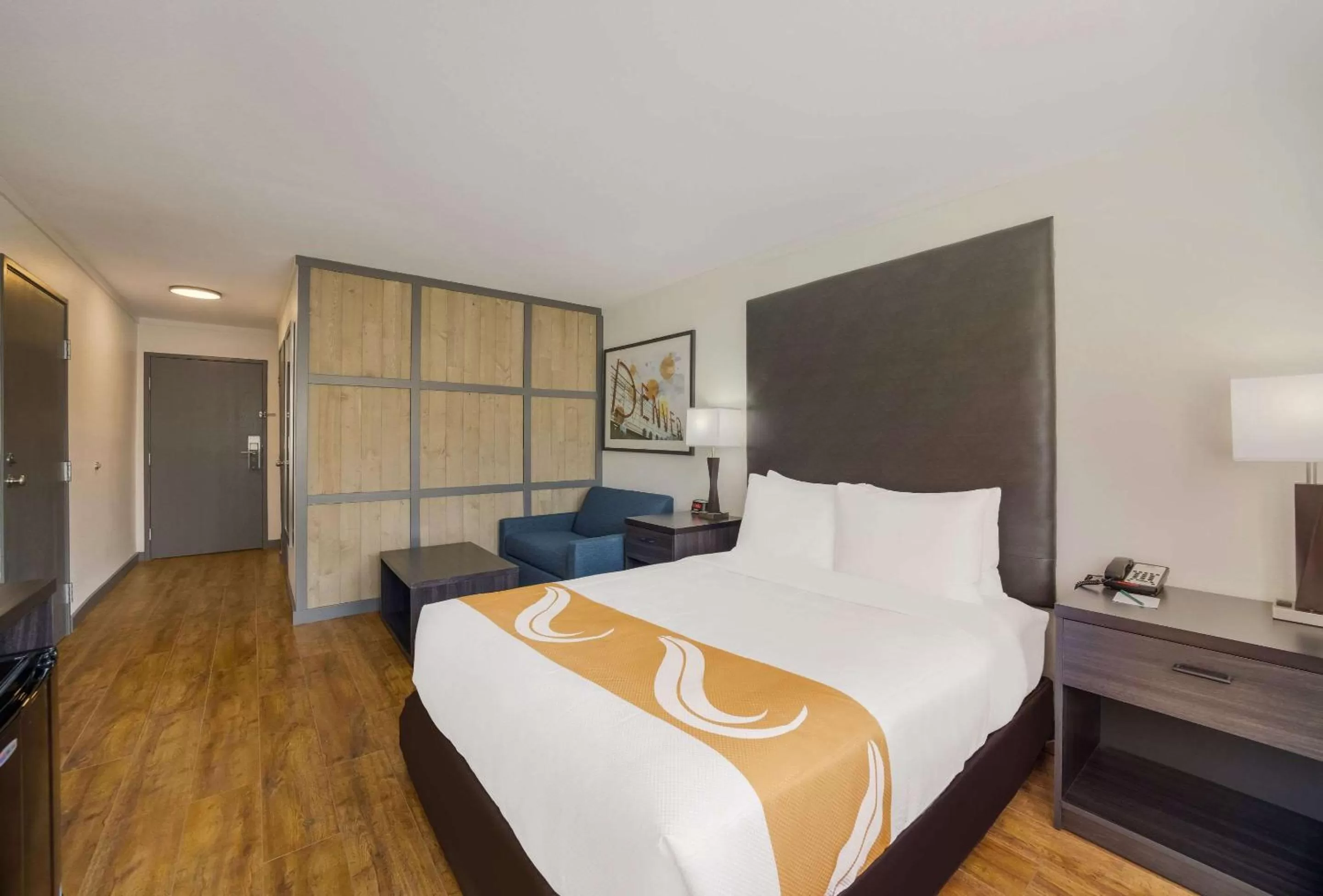 Bedroom, Bed in Quality Inn & Suites Castle Rock SW Denver