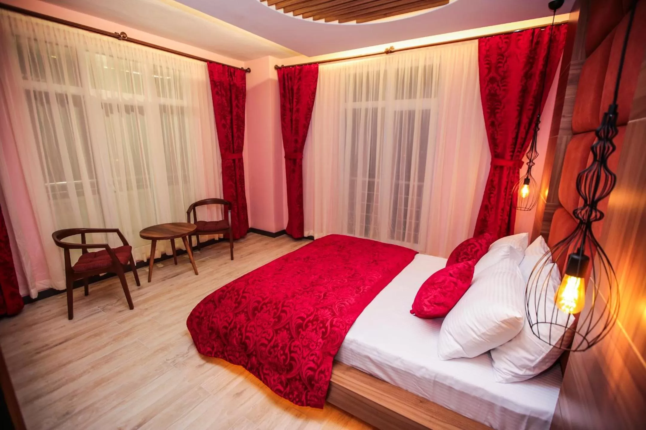 Bed in Borapark Otel