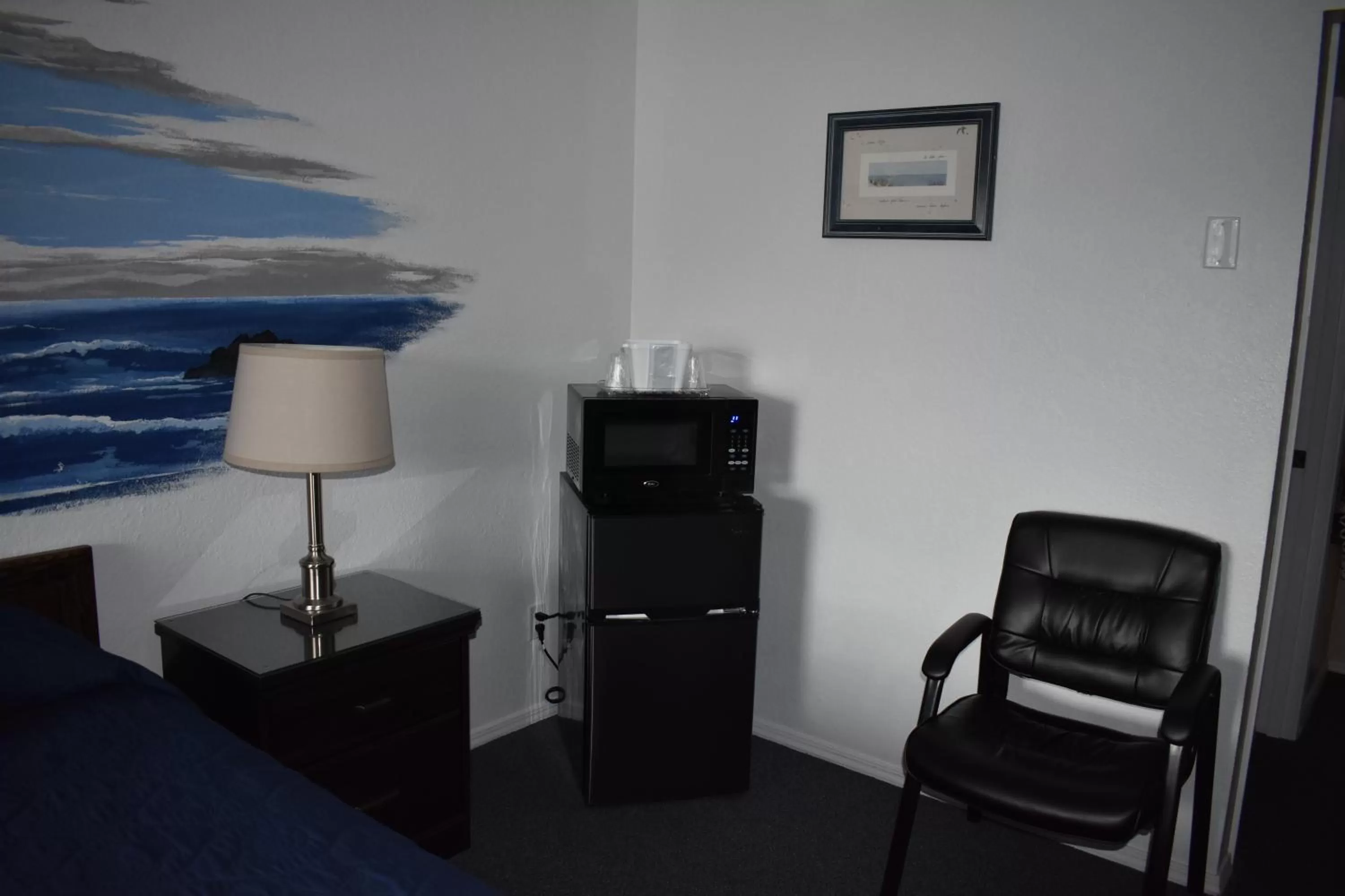 Seating Area in Lighthouse Cove Inn