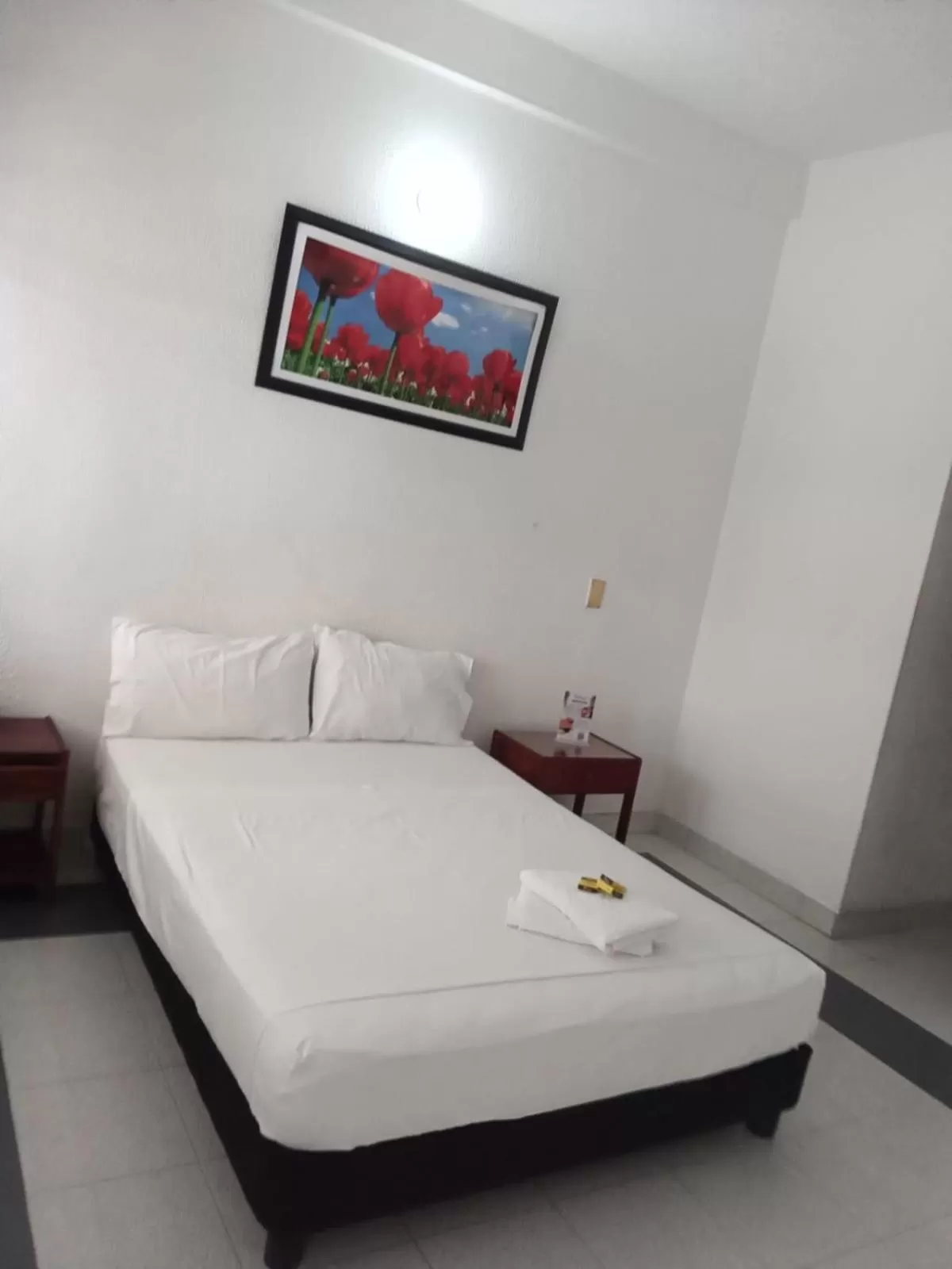 Photo of the whole room, Bed in Suite Sumapaz Hotel