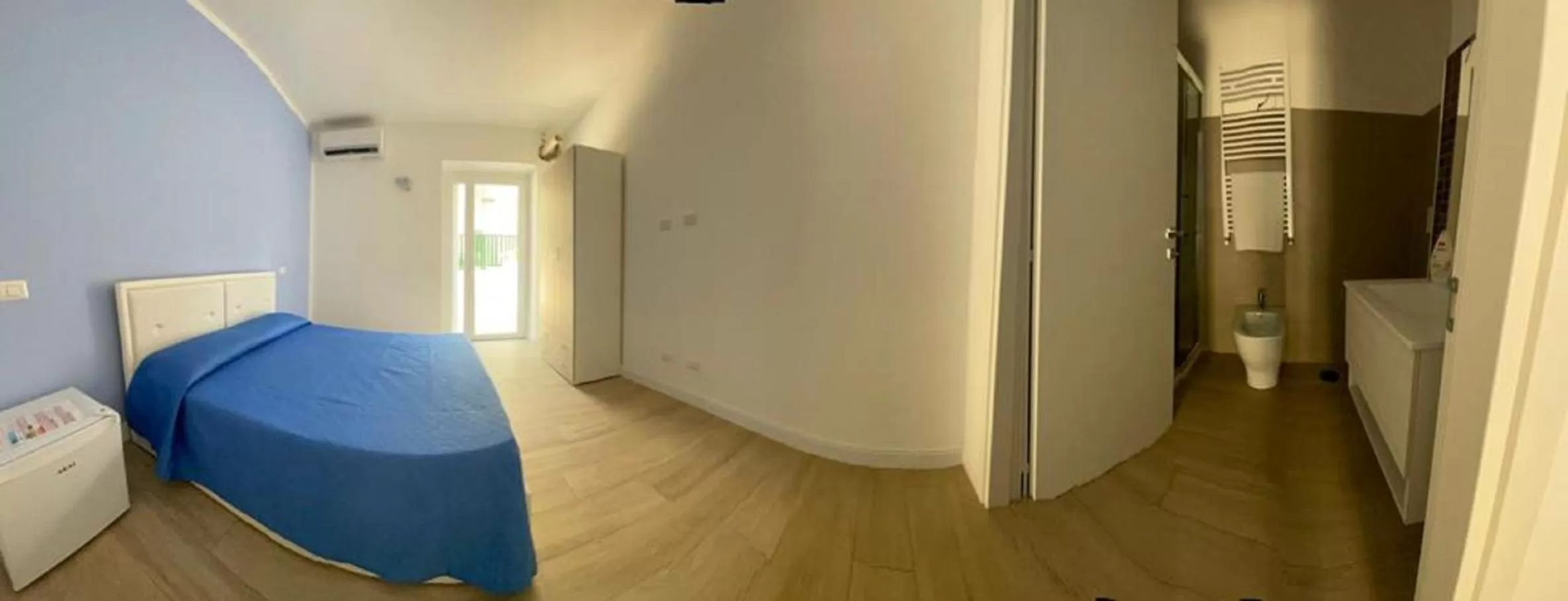 Bedroom, Bed in Riviera Albachiara Anzio B&B