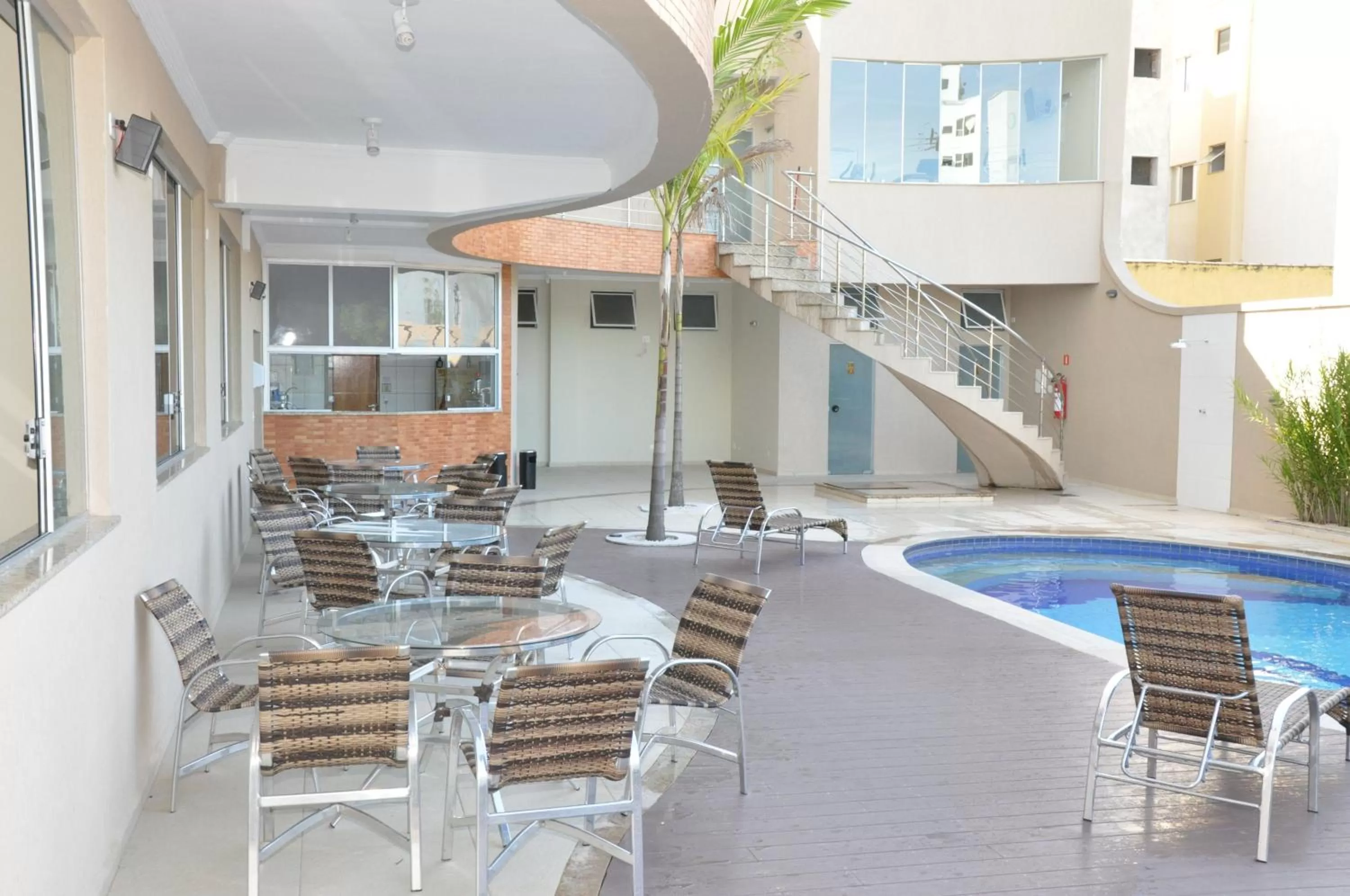 Swimming pool in Lotus Hotel - à 6 km do Santuário de Aparecida-SP