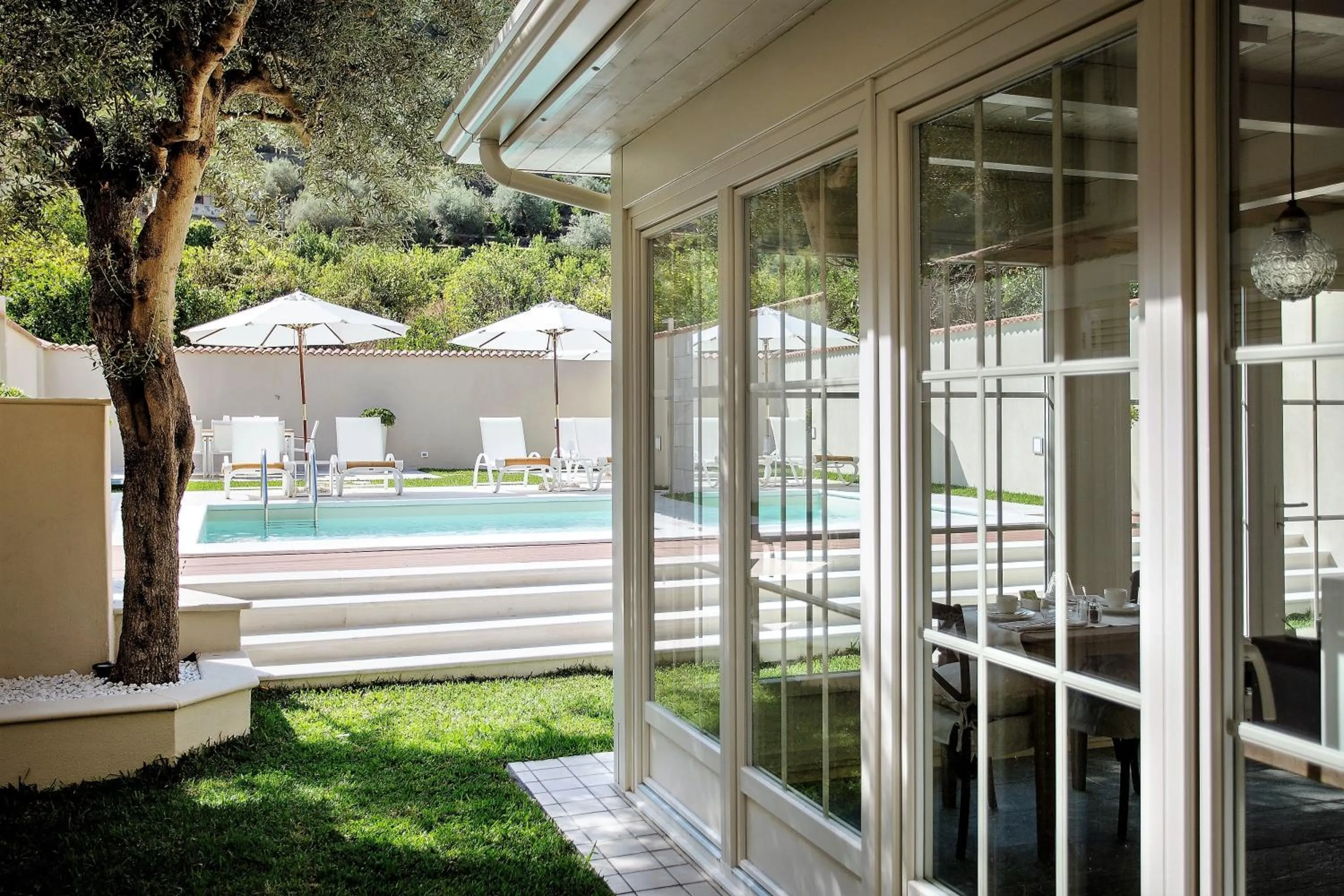 Swimming pool in Lemon House