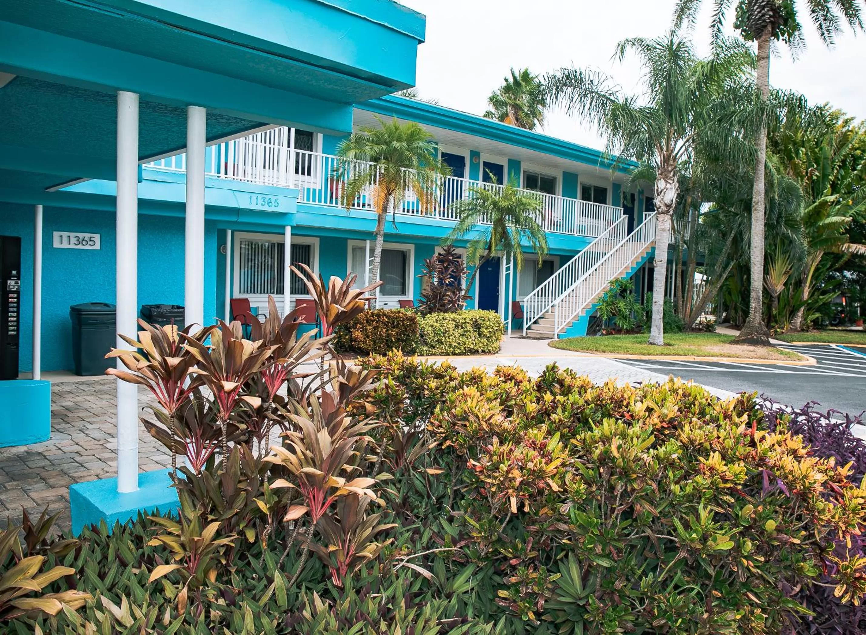 Property building in Bayside Inn and Marina