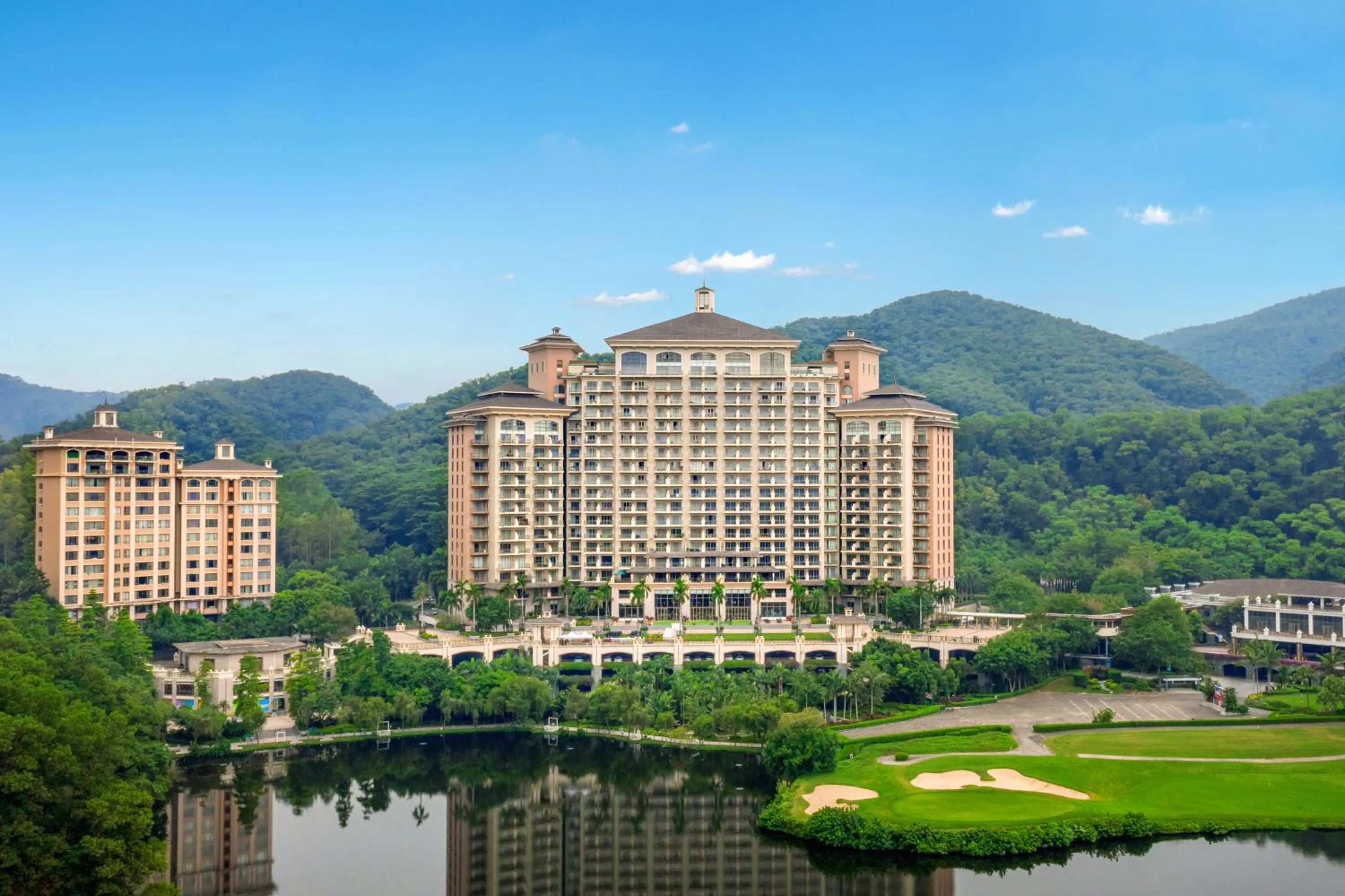 Property building in Mission Hills Hotel Resorts Dongguan