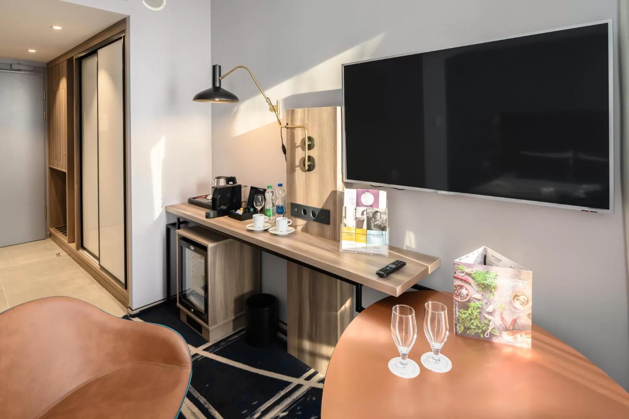 TV and multimedia in Hotel Mercure Poznań Centrum