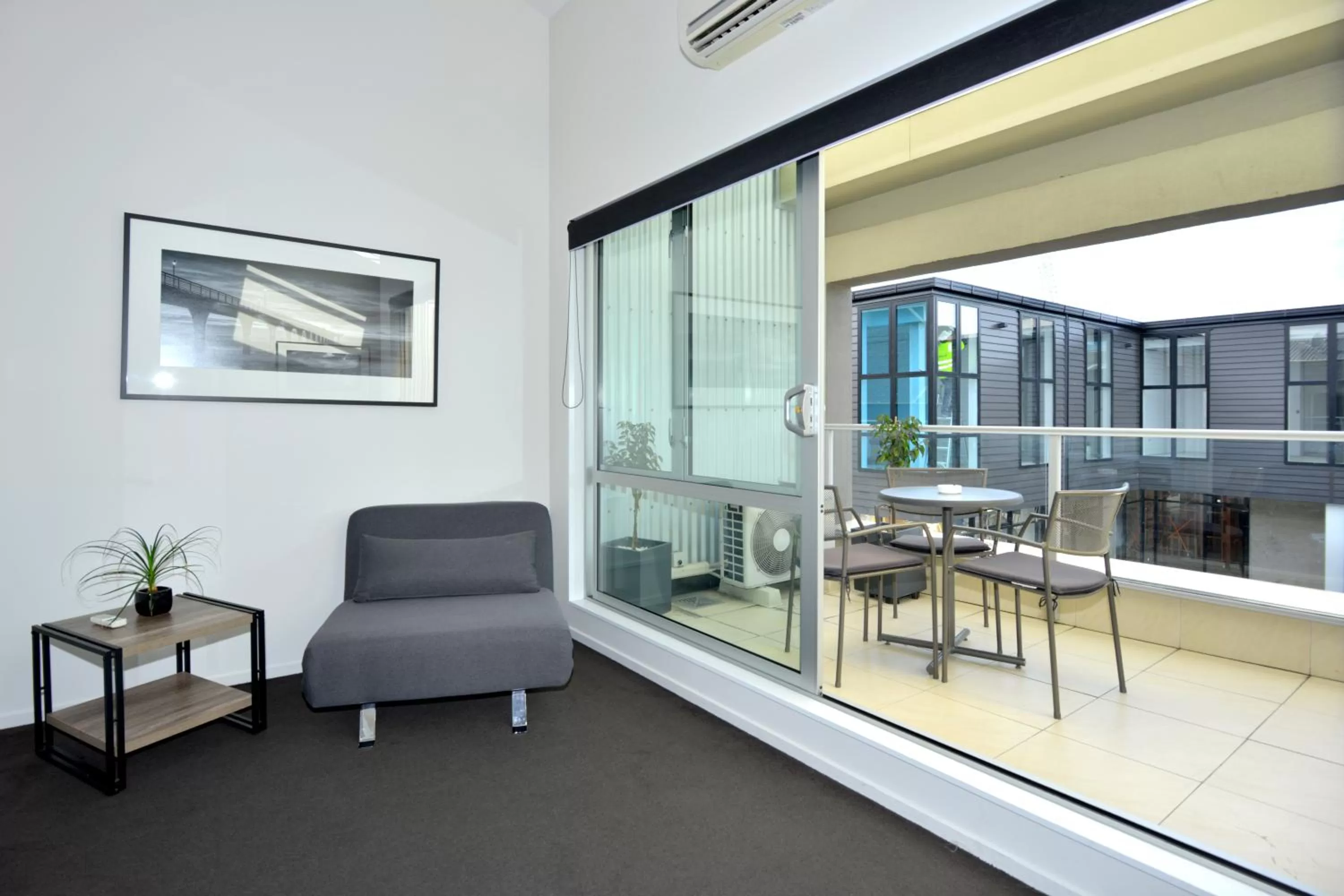 Balcony/Terrace in Southwark Hotel & Apartments