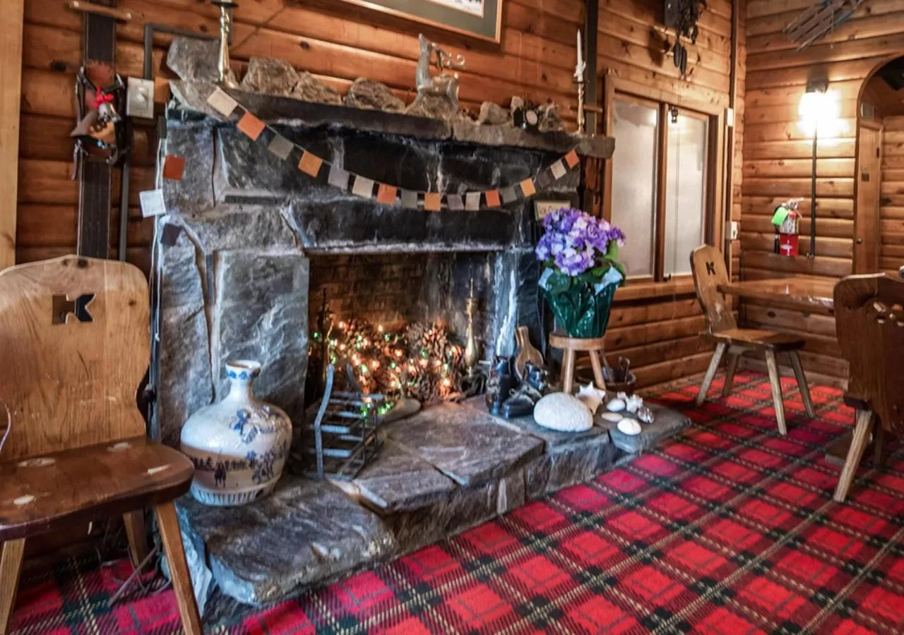 Breakfast, Seating Area in Kitzhof Inn Vermont