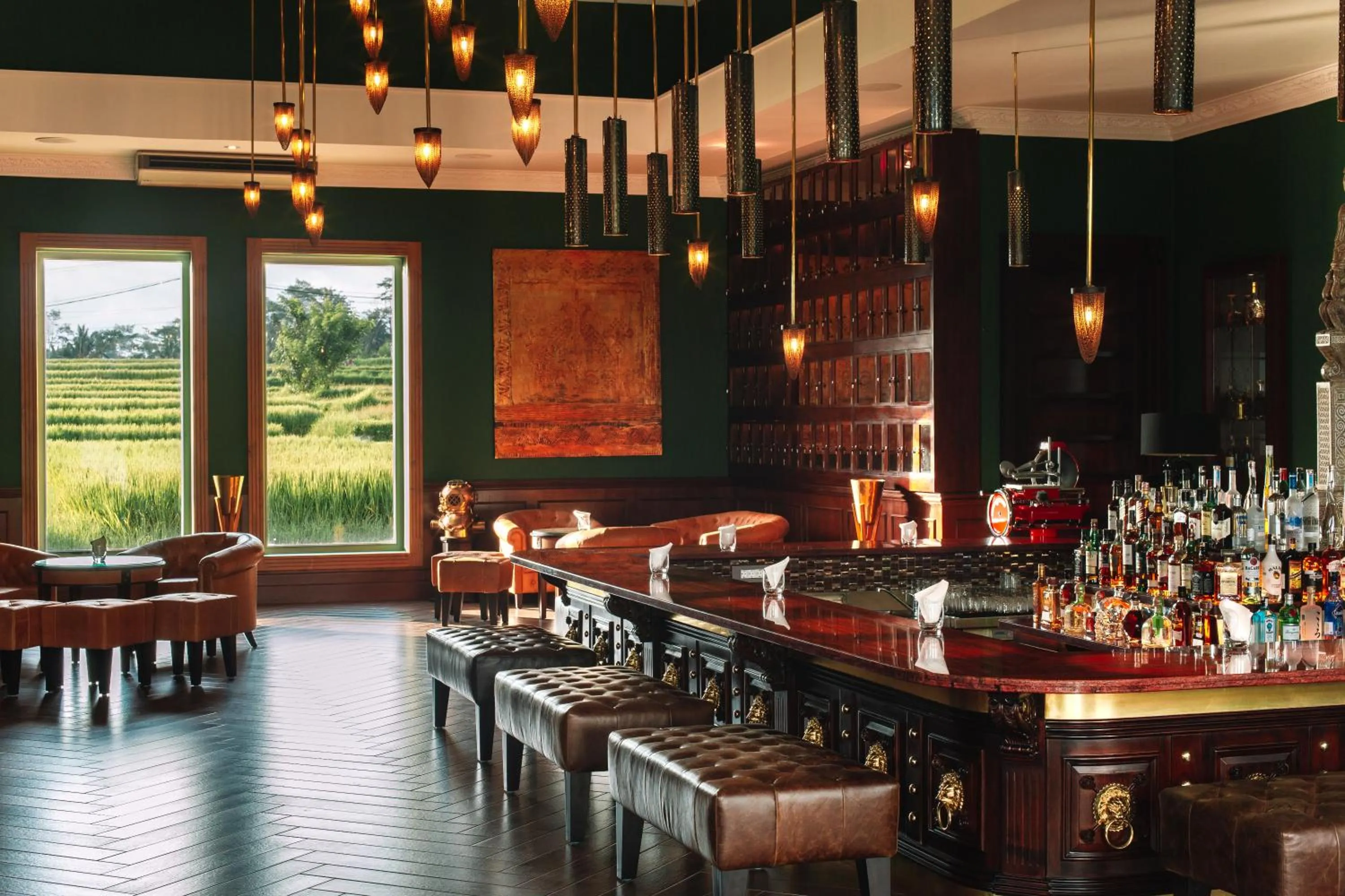 Lounge or bar in Viceroy Bali