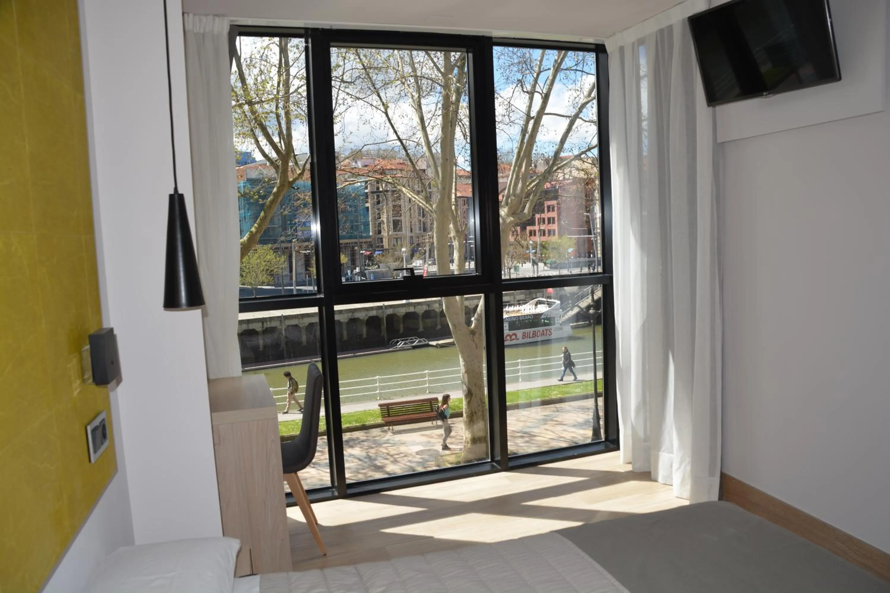 Day in Hotel Bilbao Plaza