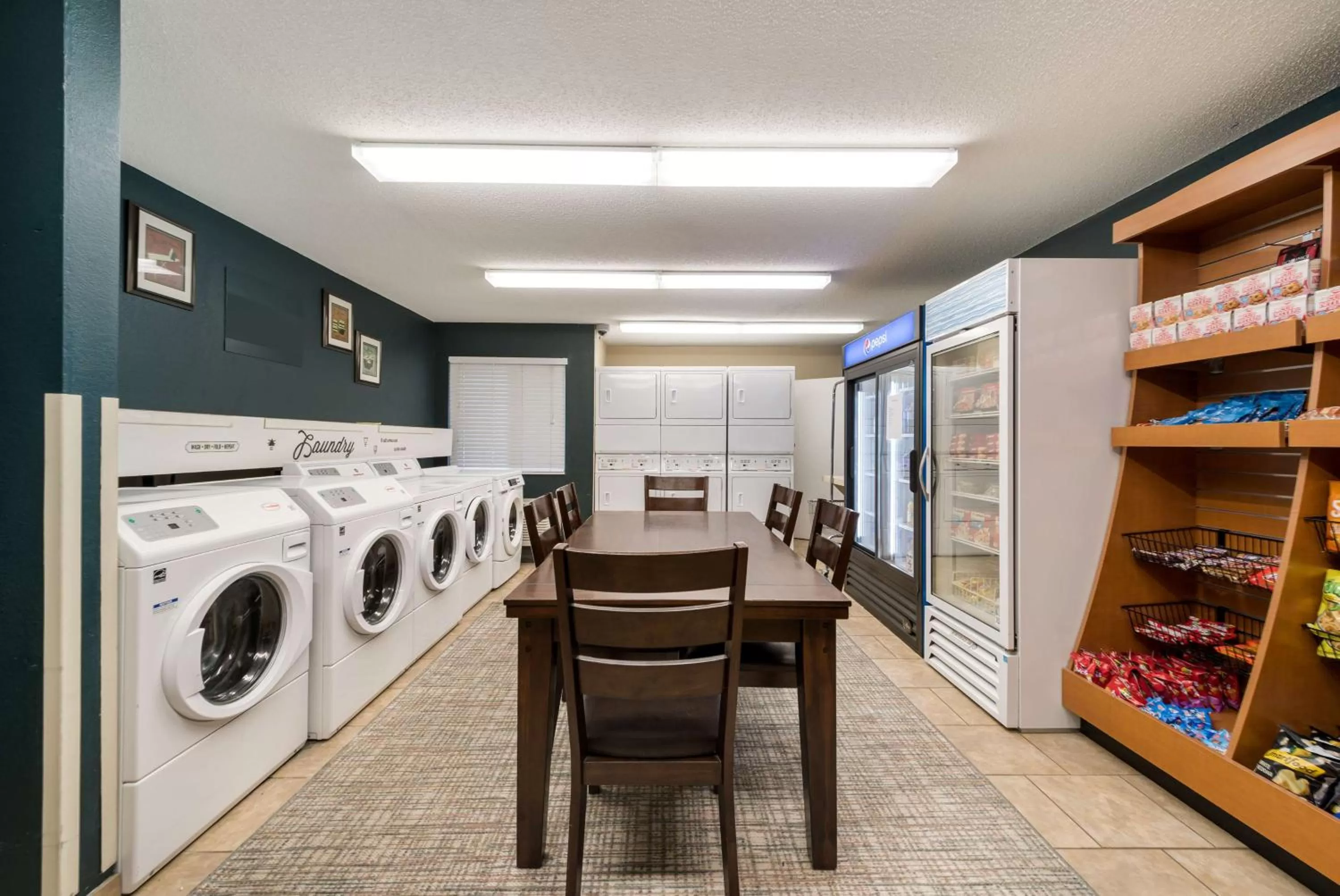 laundry in Sonesta Simply Suites Hampton