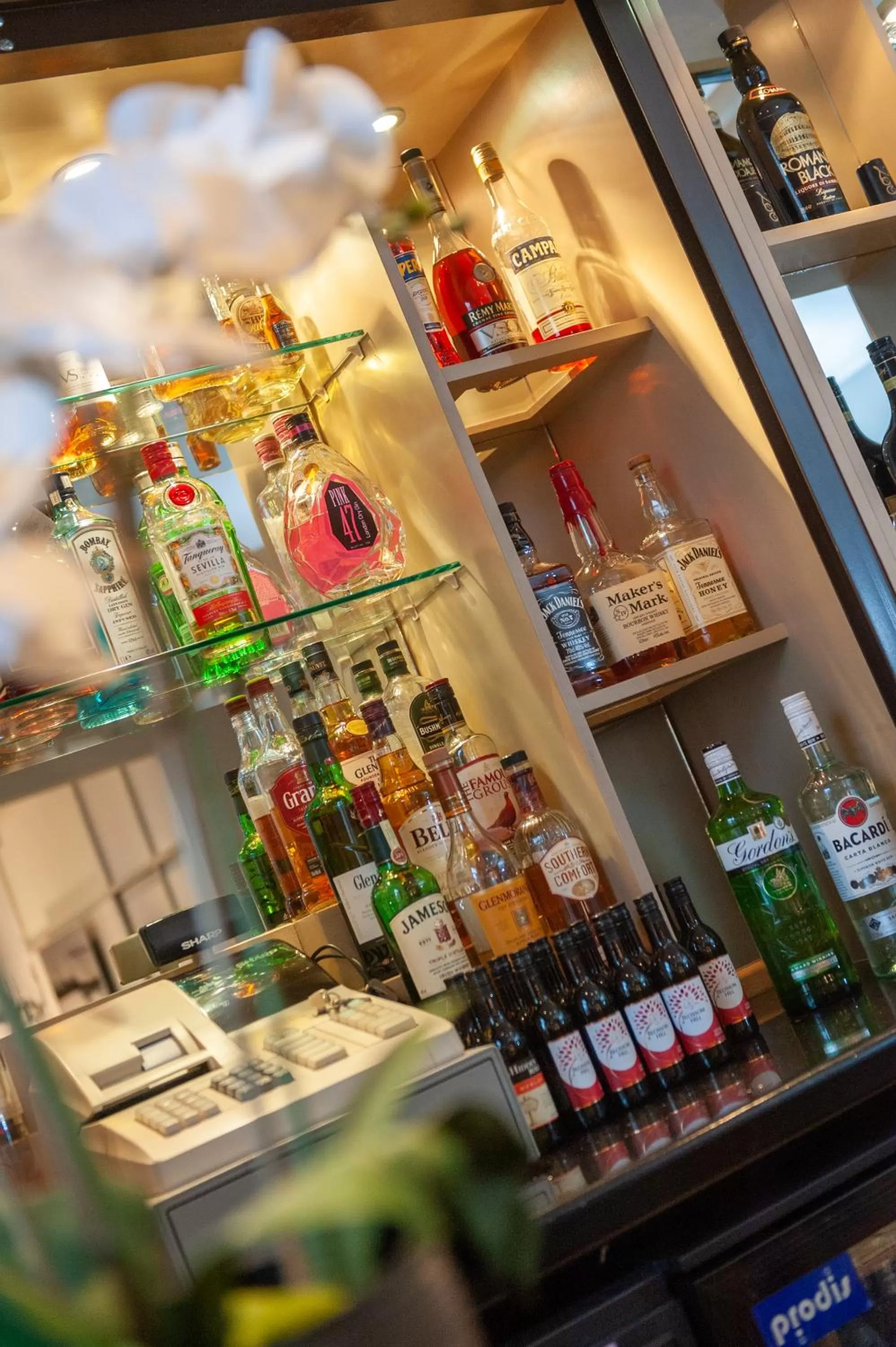 Lounge or bar in Osborne Hotel