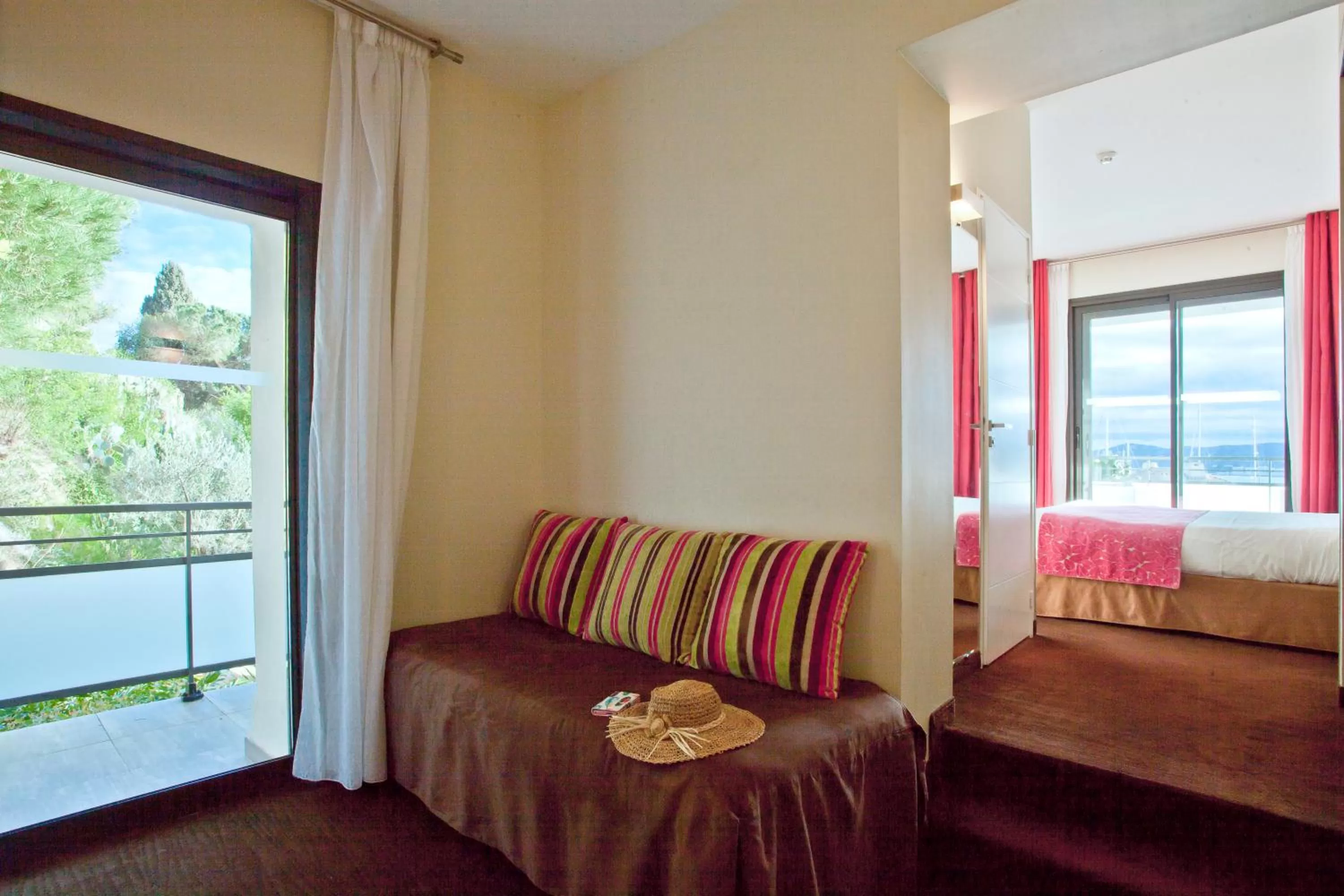 Bed in Hôtel Baptistin