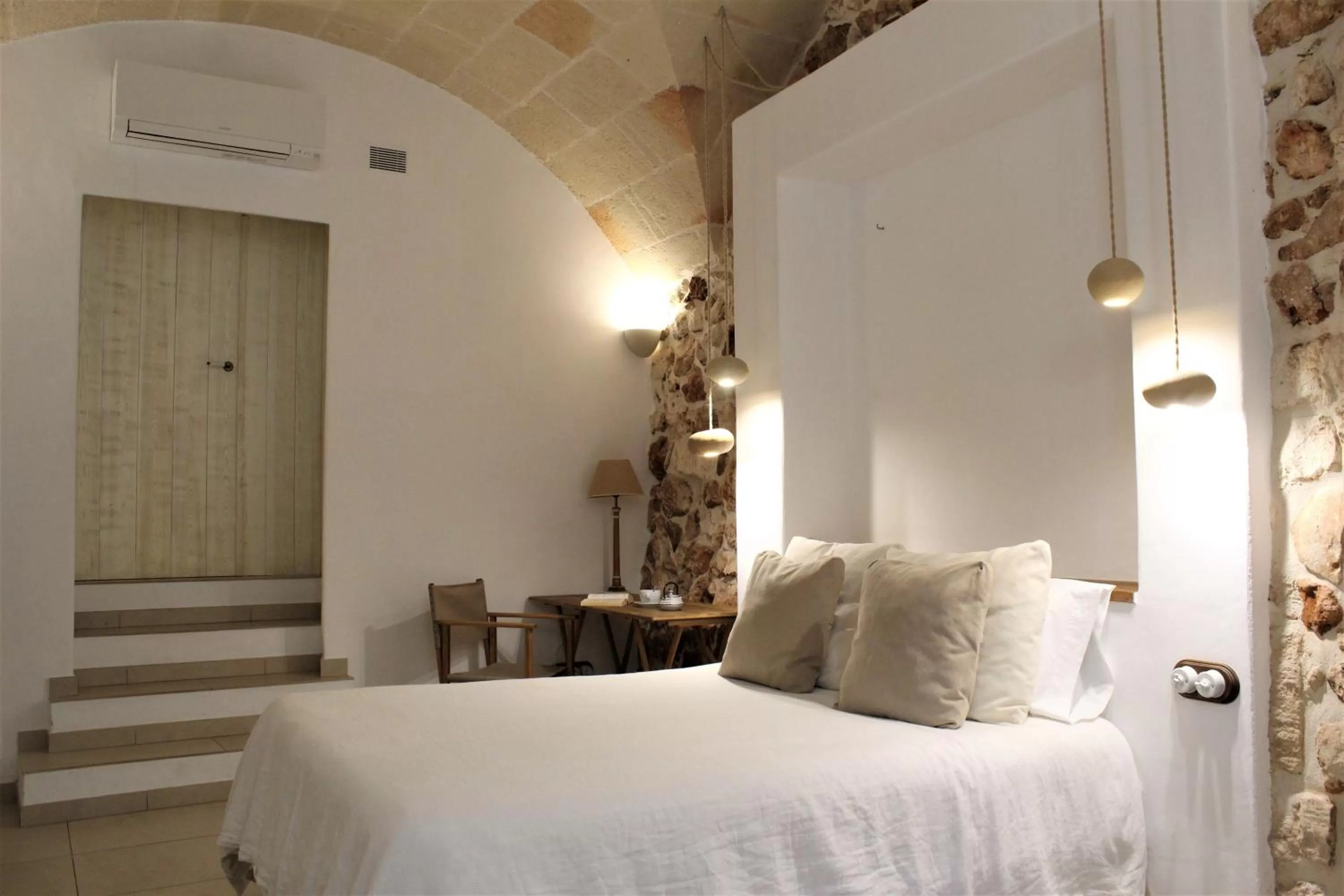 Photo of the whole room, Bed in Hotel Nou Sant Antoni