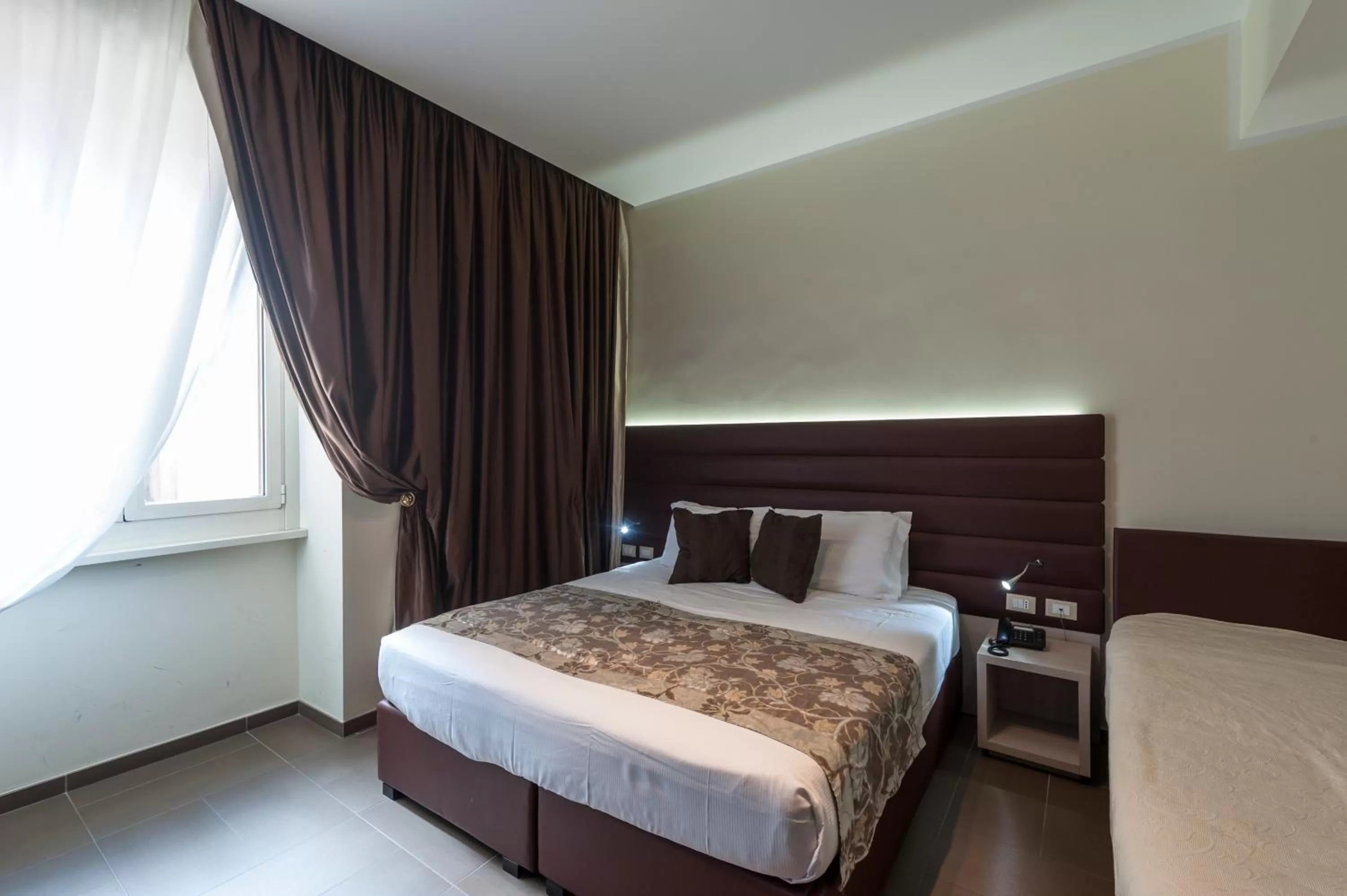 Bed in Hotel California