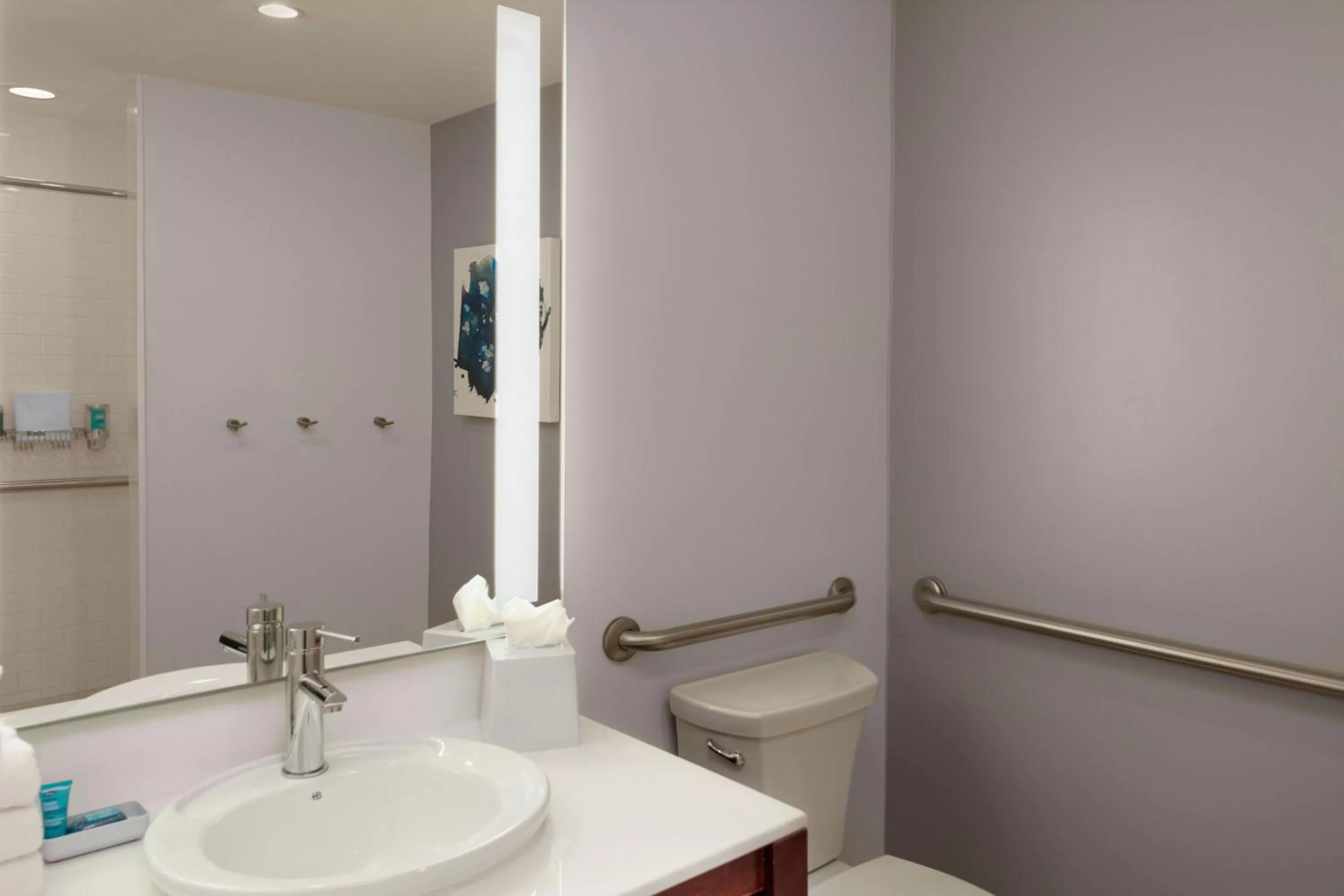 Bathroom in Aloft Nashville West End