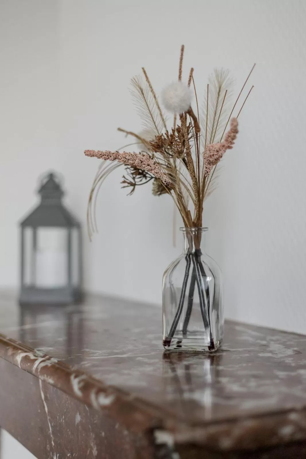 Decorative detail in Hôtel Porte Mars Reims Gare Centre Arena