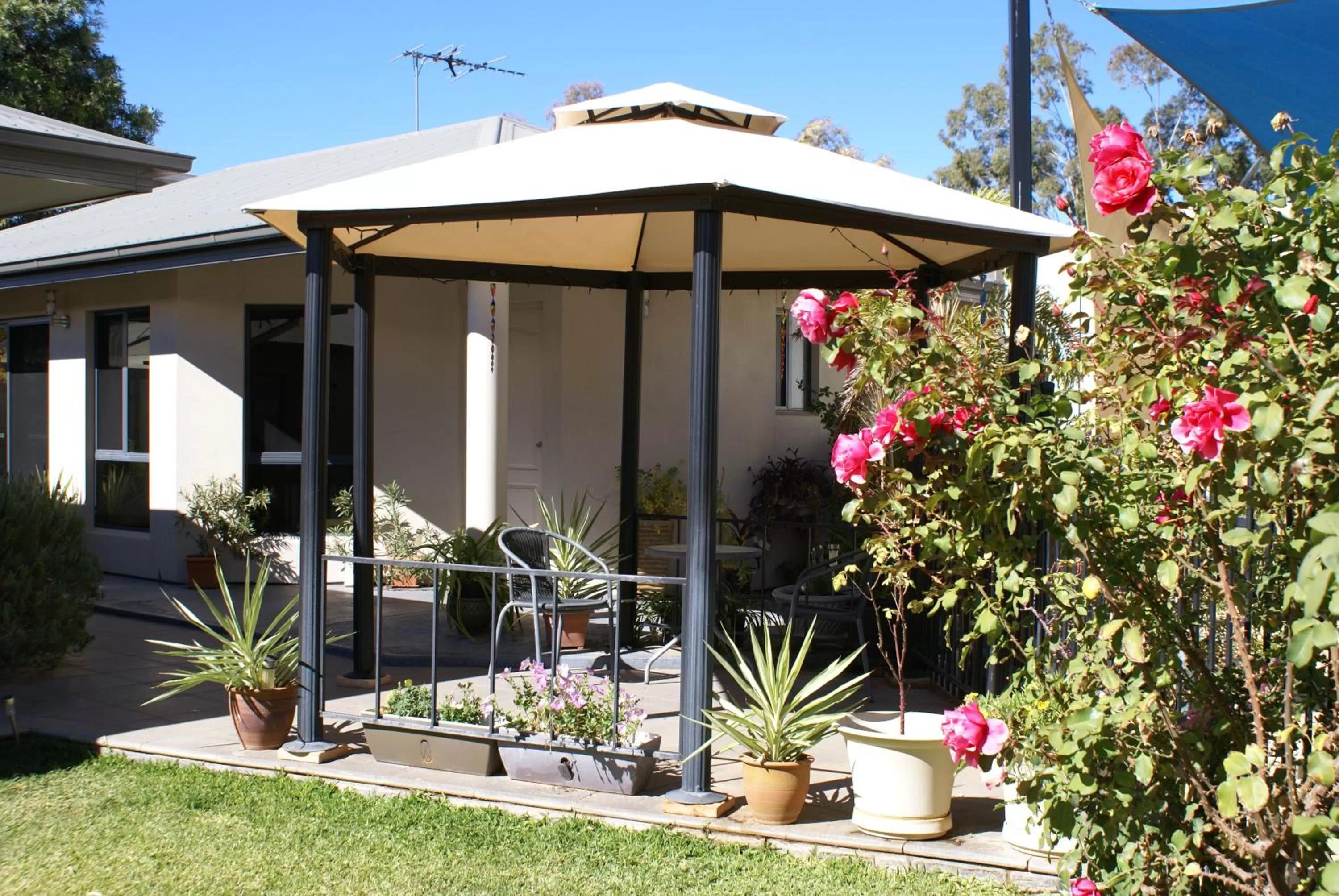 Garden in A Good Rest B & B