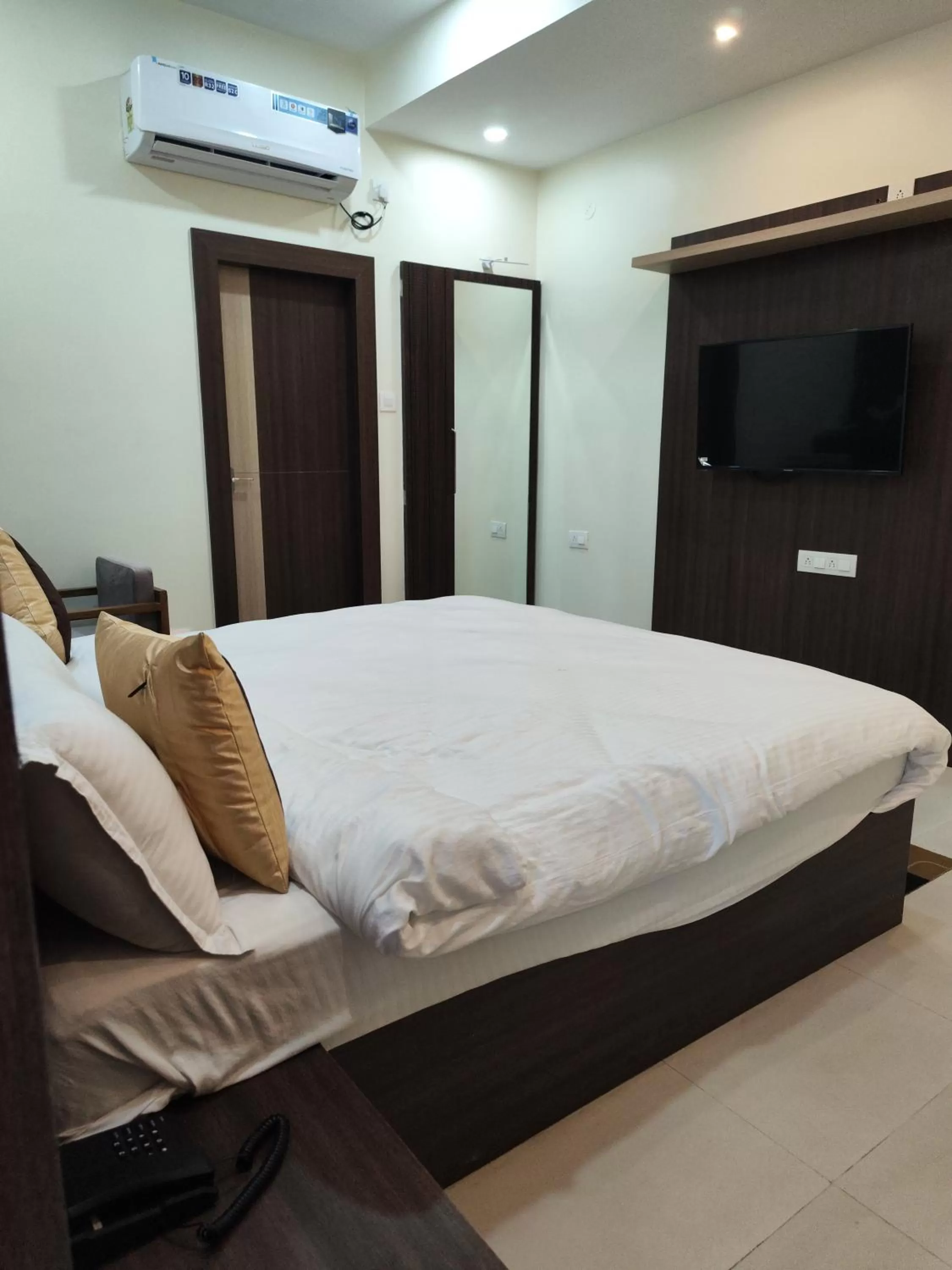 Bedroom, Bed in Hotel Green Apple