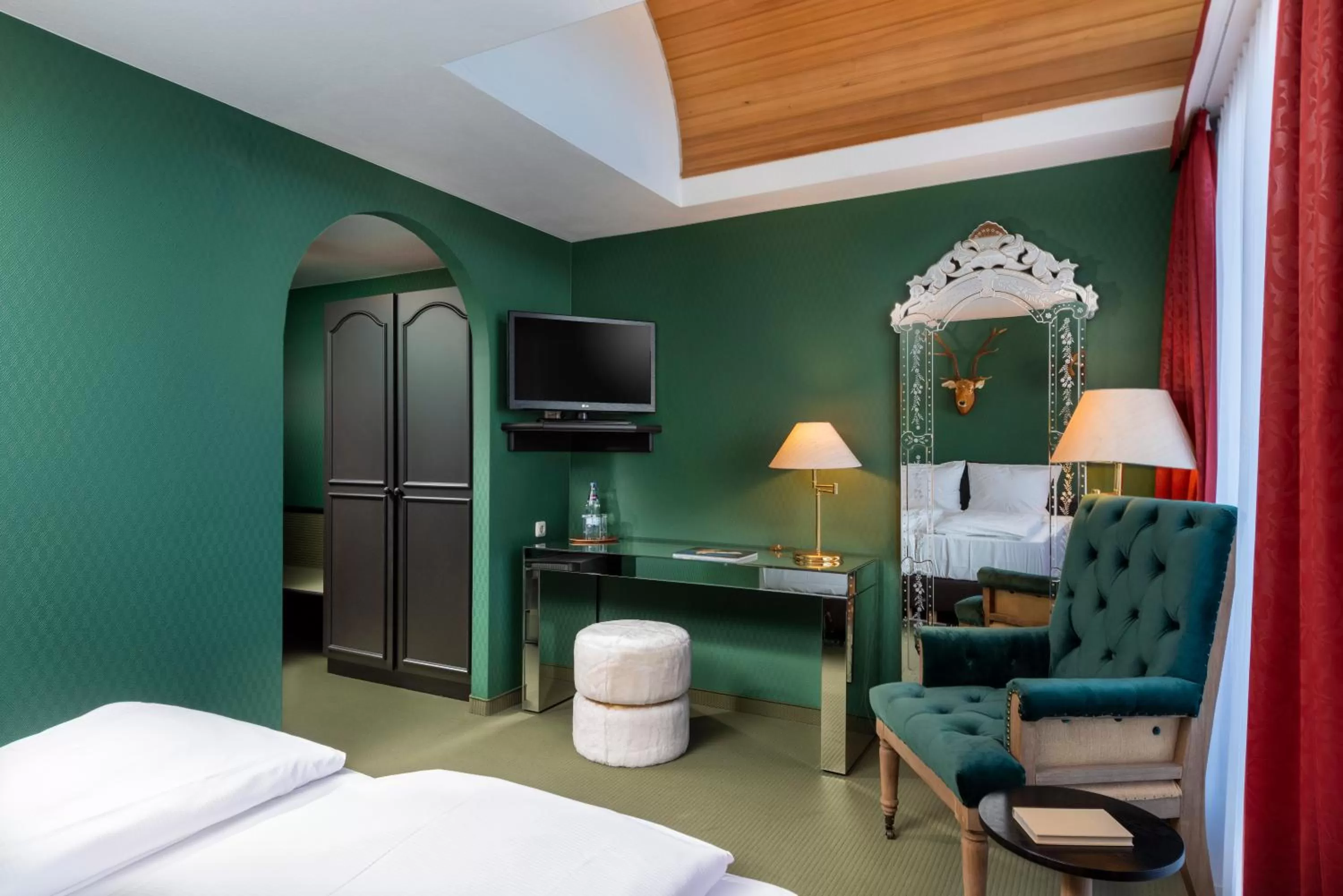 TV and multimedia, Bed in Wyndham Garden Donaueschingen