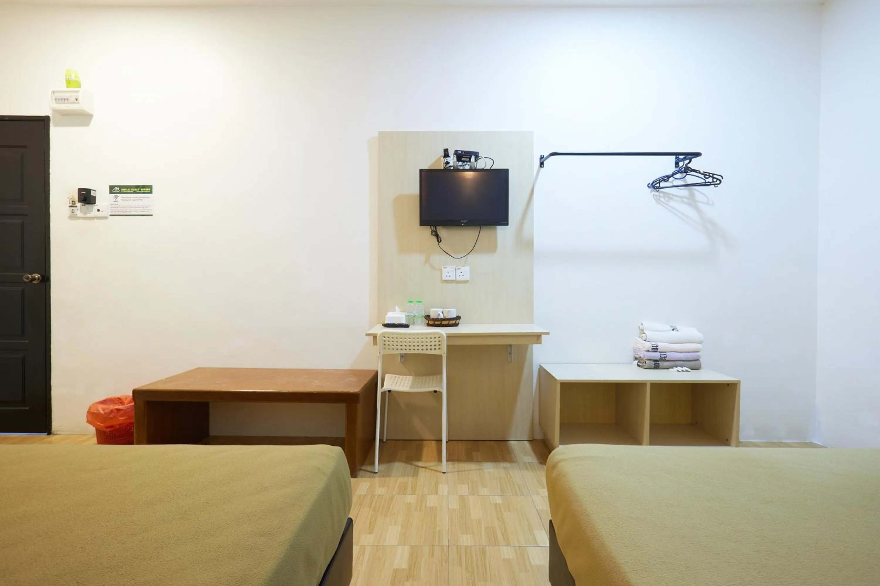 TV and multimedia in Uncle Guesthouse Kuala Terengganu