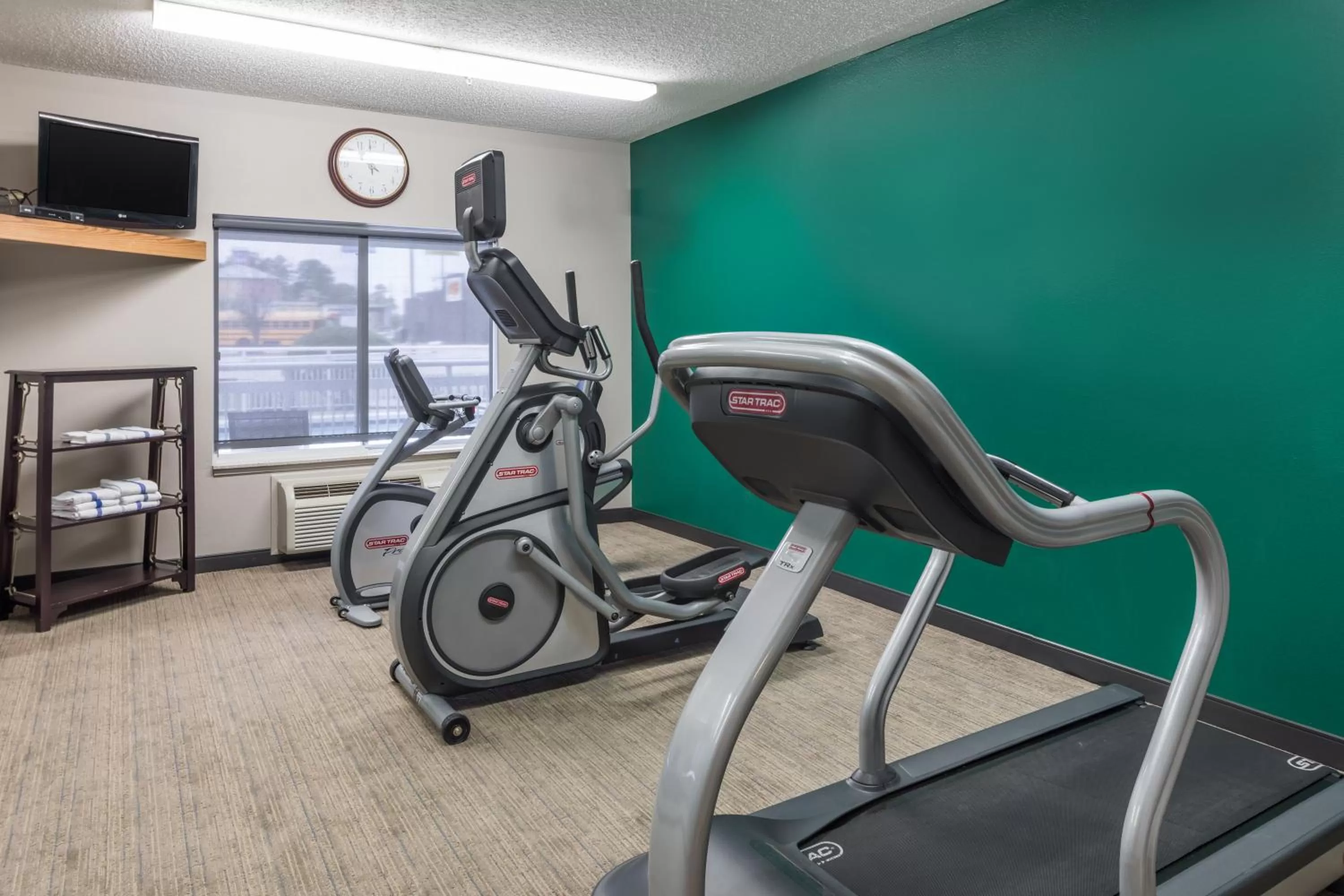 Fitness centre/facilities in Wingate by Wyndham Shreveport Airport