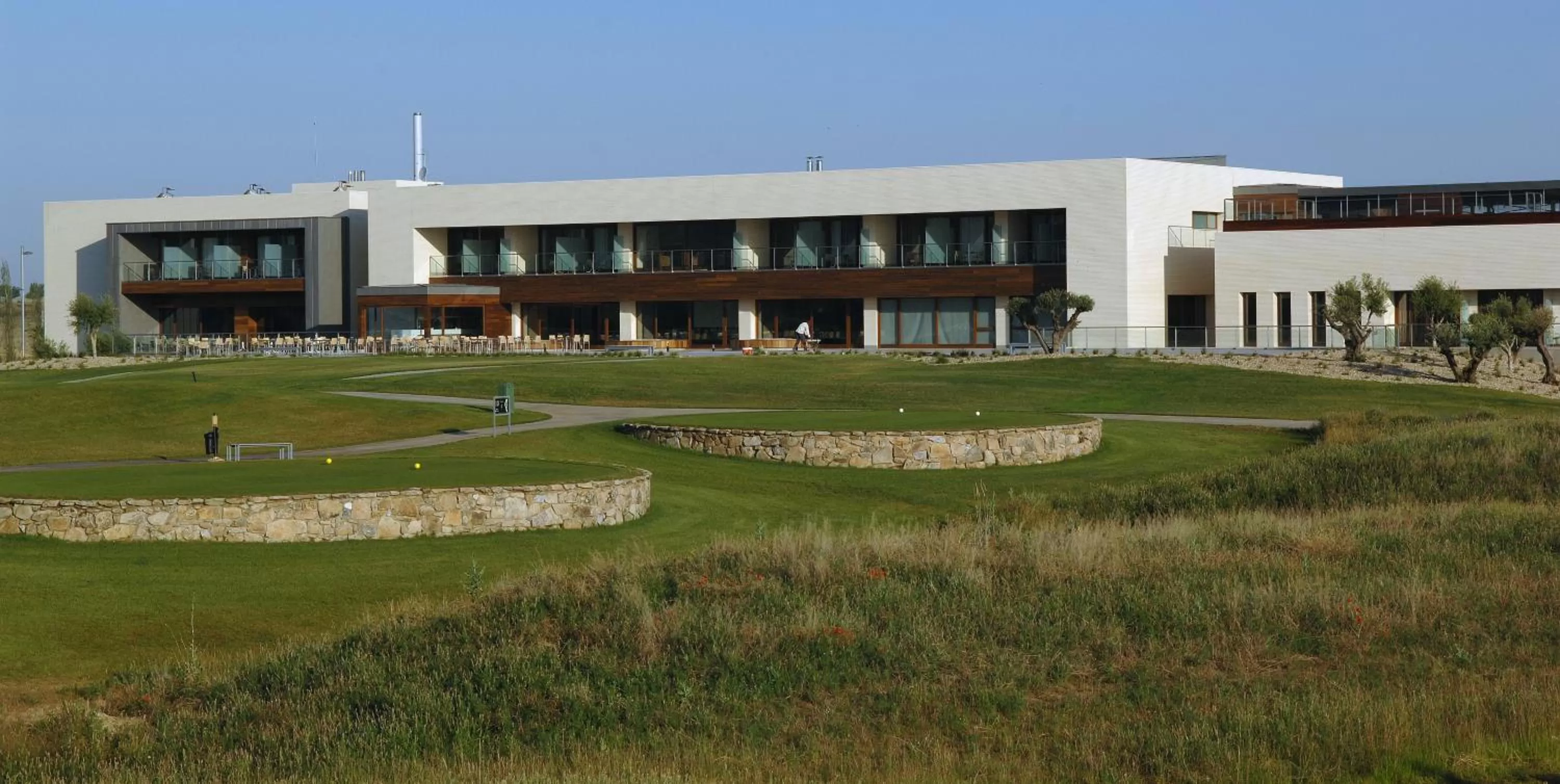 Property building in Sercotel El Encin Golf