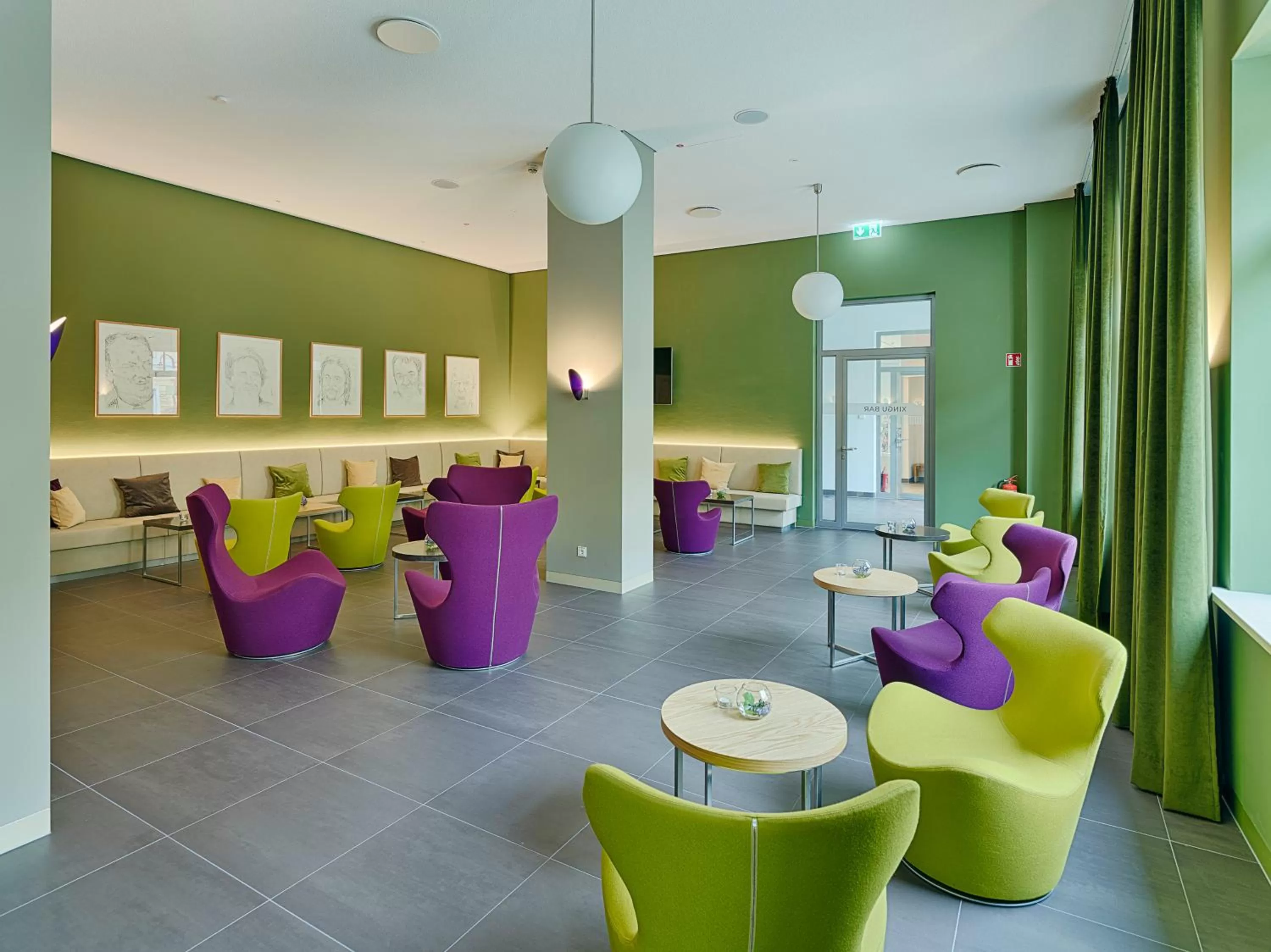 Lounge or bar in Hotel Elbresidenz an der Therme