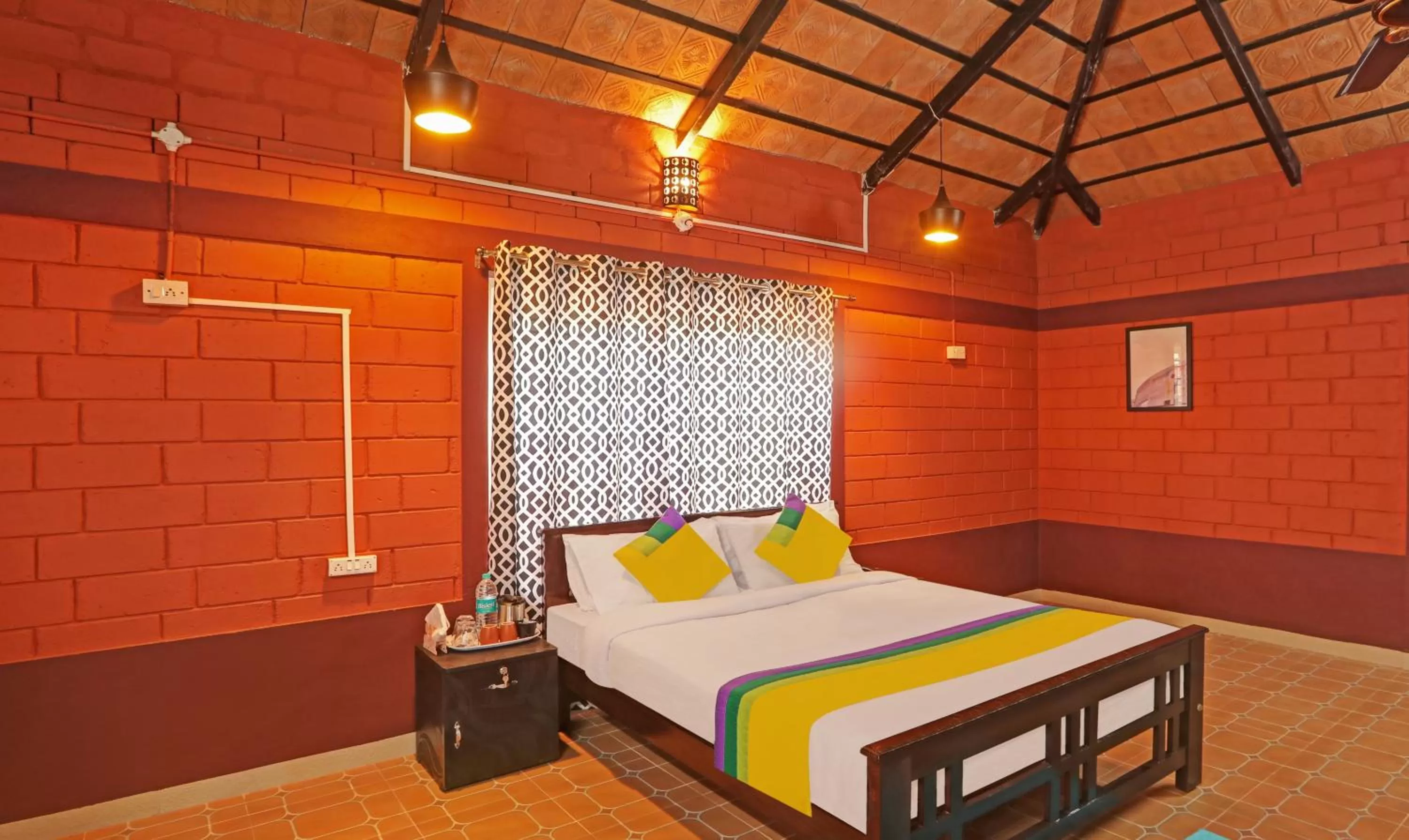 Bedroom, Bed in Hotel Allaranda Homestay