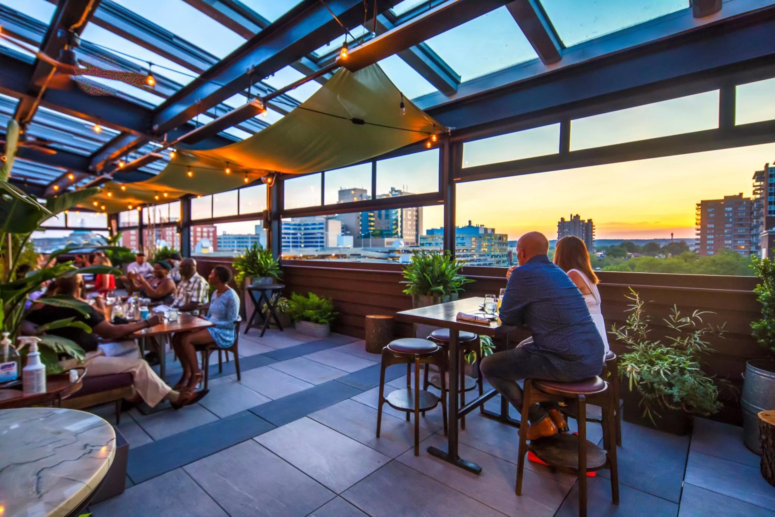 Restaurant/places to eat in The Blake Hotel