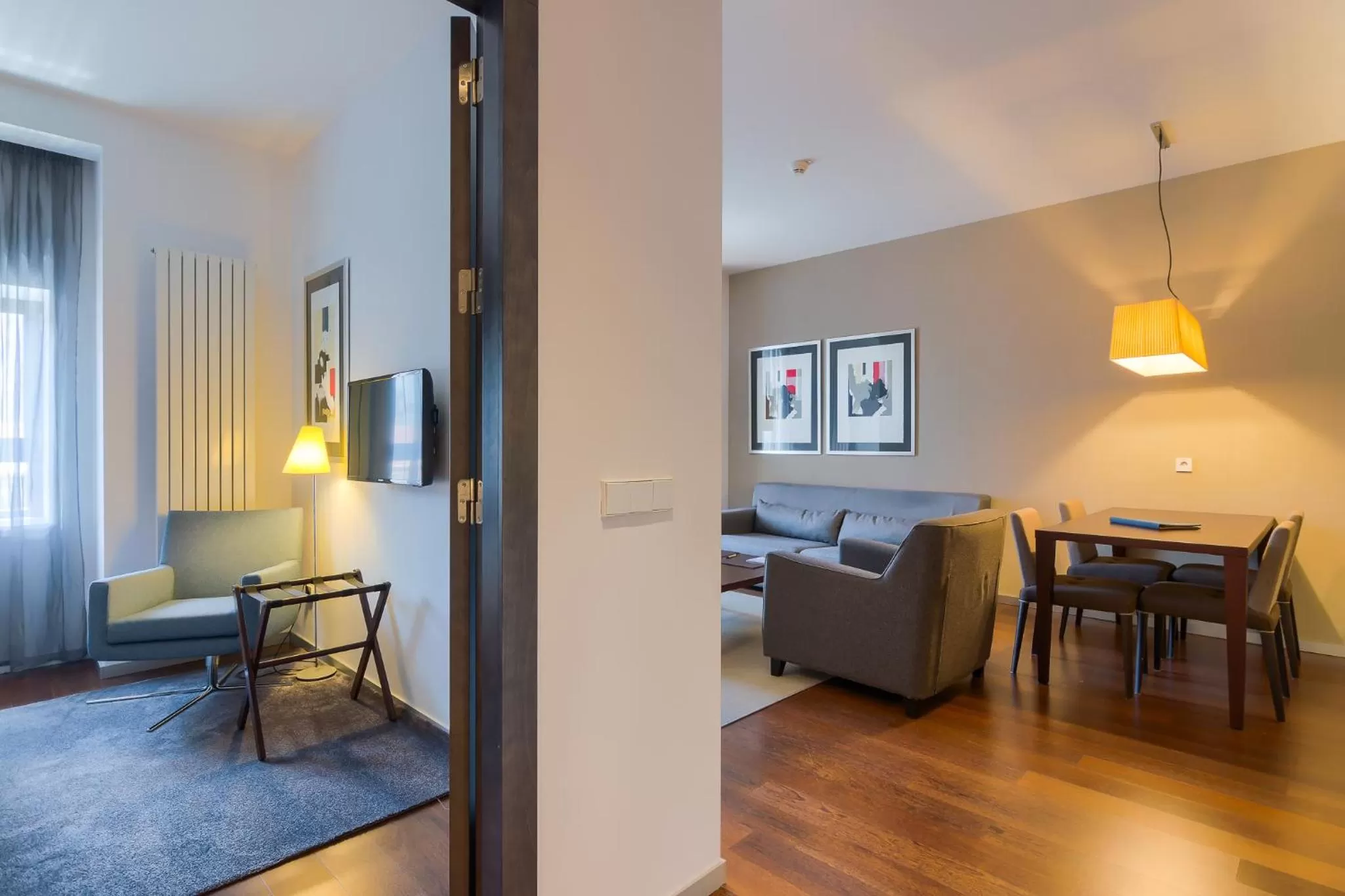 Dining area in Hotel Cismigiu