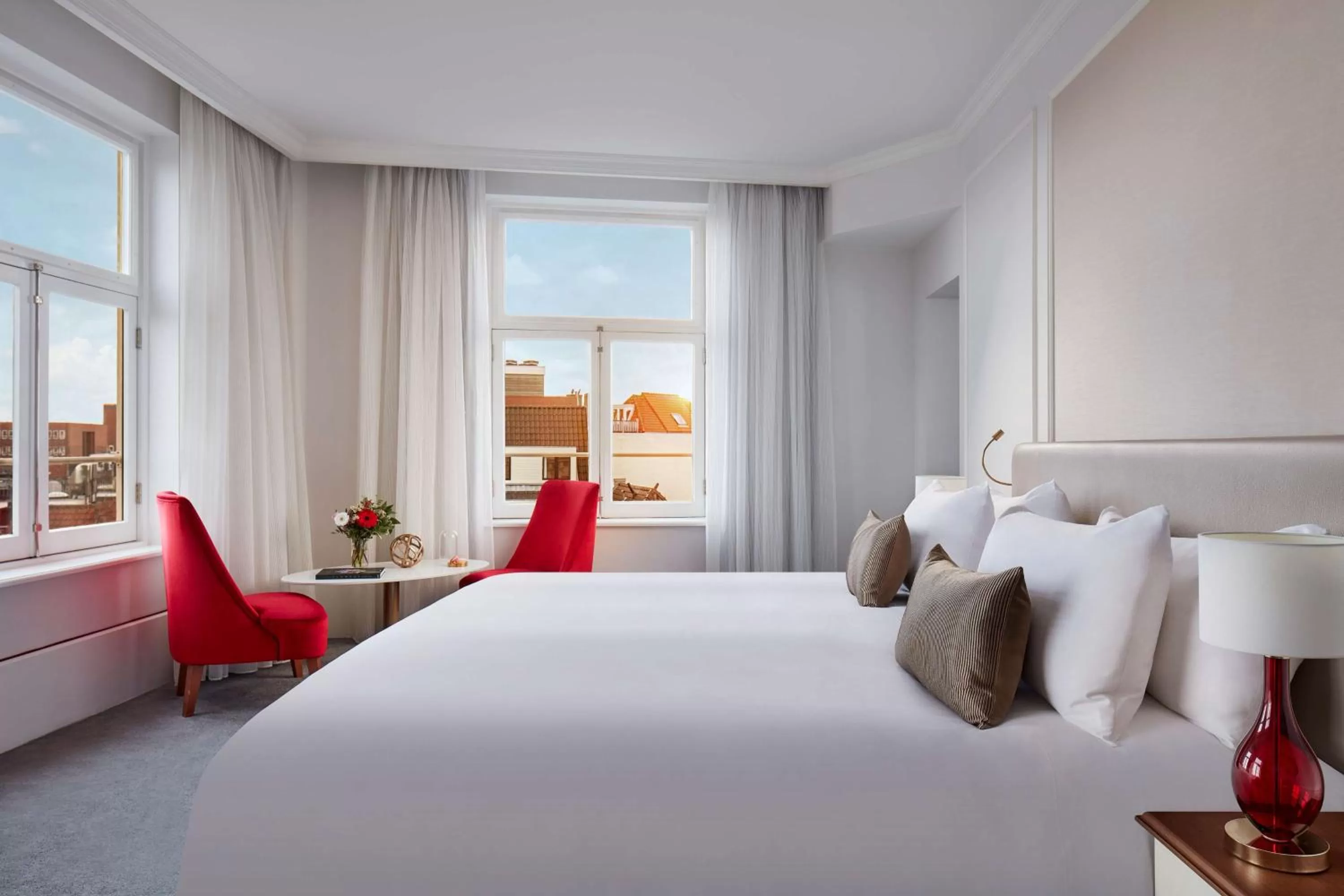 Canal View Suite in Tivoli Doelen Amsterdam Hotel