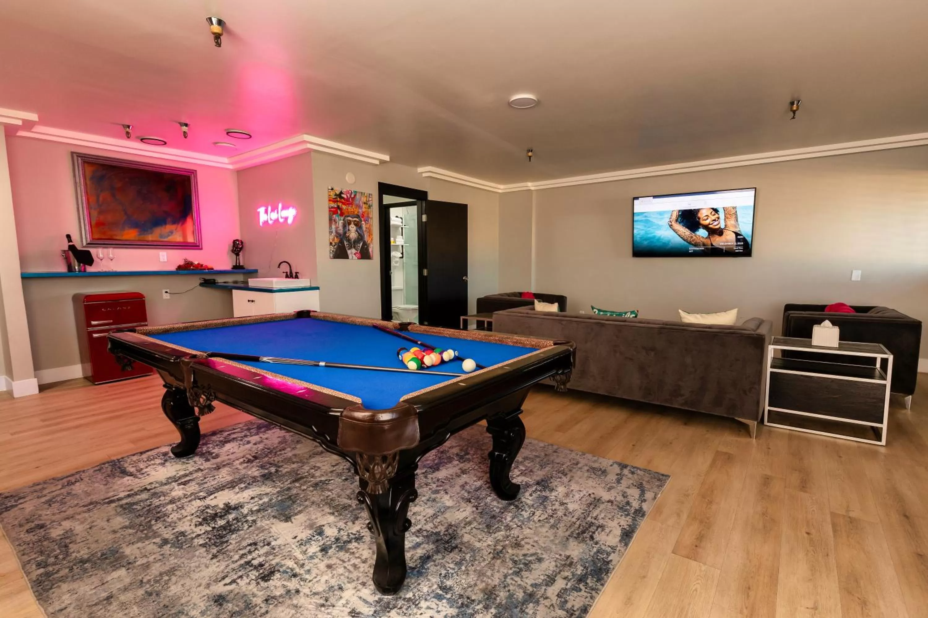 Living room in The Lexi Las Vegas