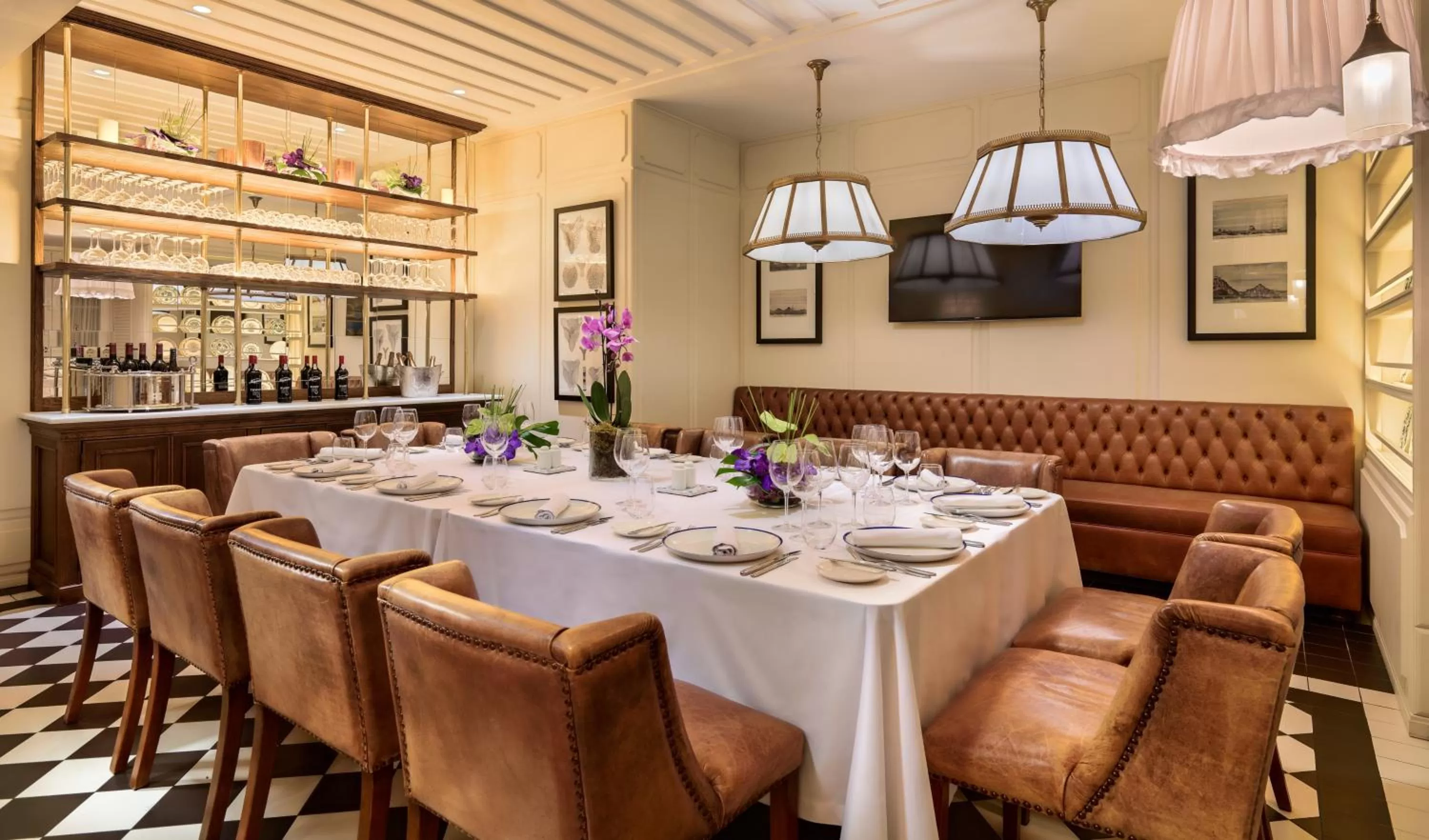 Restaurant/places to eat in H10 Duque de Loule