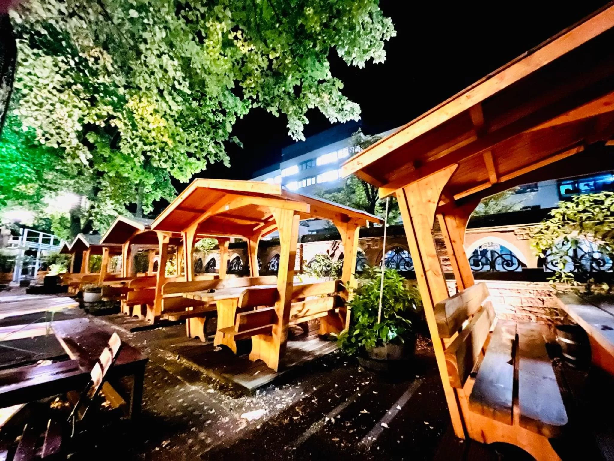 Restaurant/places to eat in Hotel Hoepfner Burghof