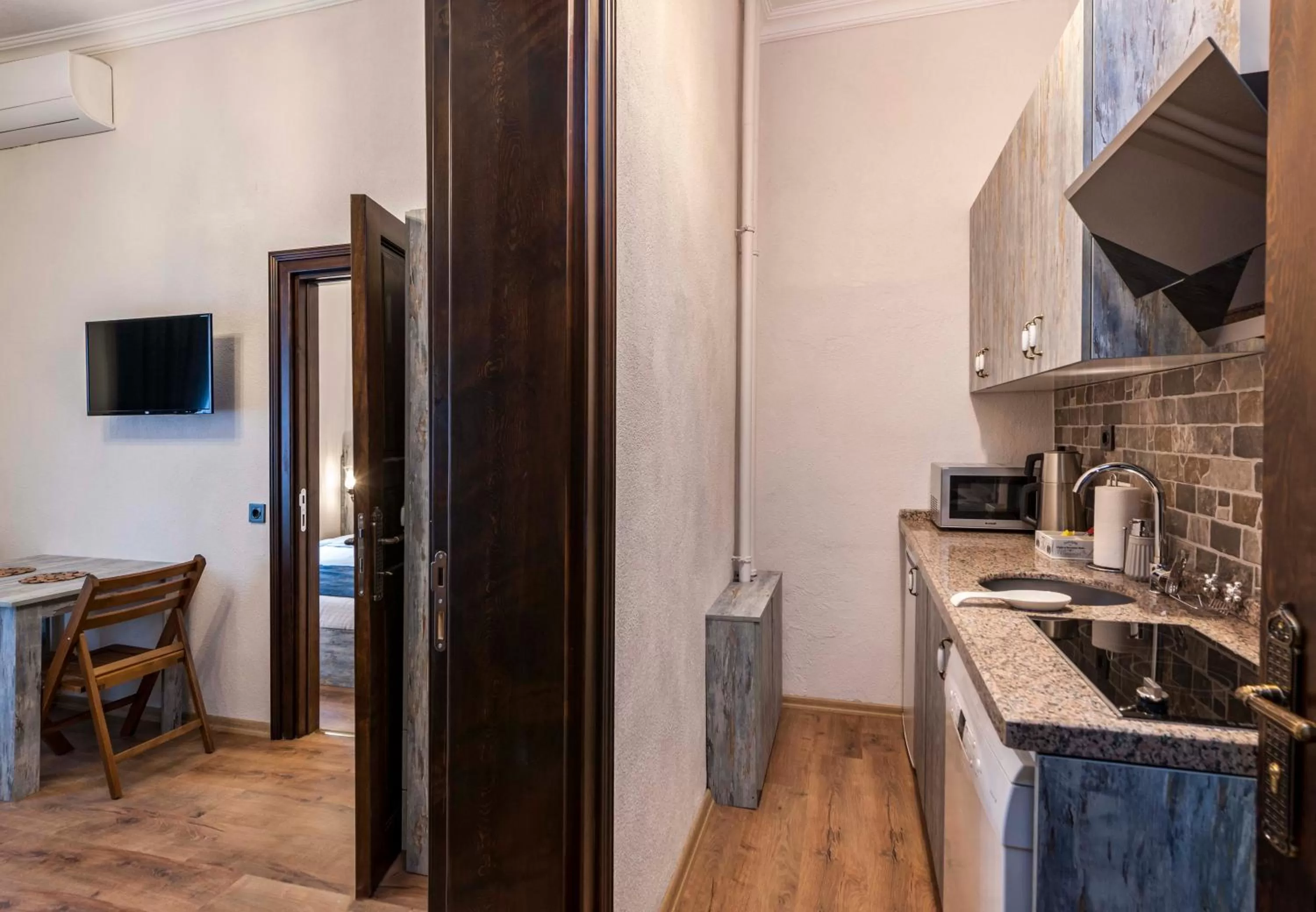 Decorative detail in Element Garden