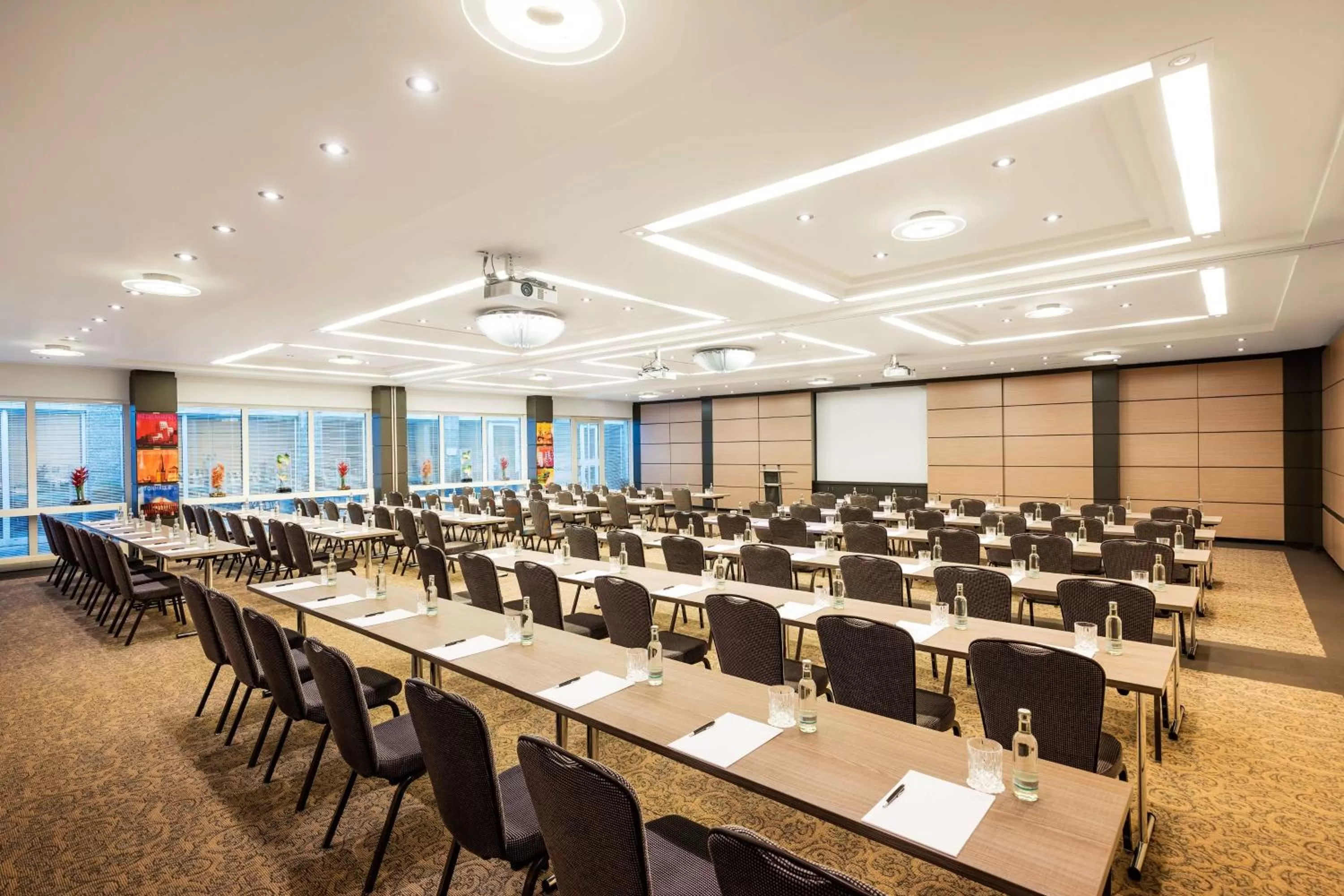 Meeting/conference room in Lindner Hotel Dusseldorf Airport, part of JdV by Hyatt